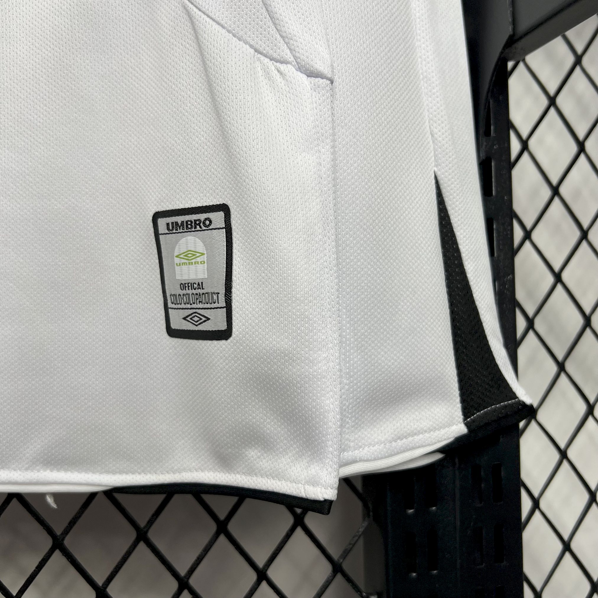 AlphaJersey-Retro Colo Colo 2006 Home Long Sleeve Jersey