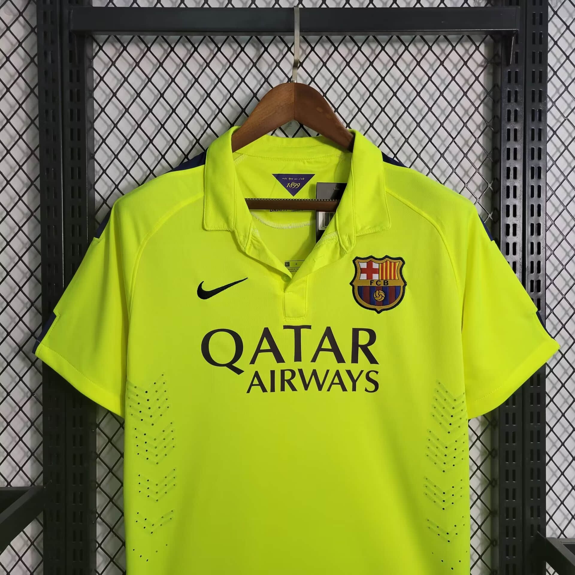 AlphaJersey-Retro Barcelona 14-15 Third Jersey