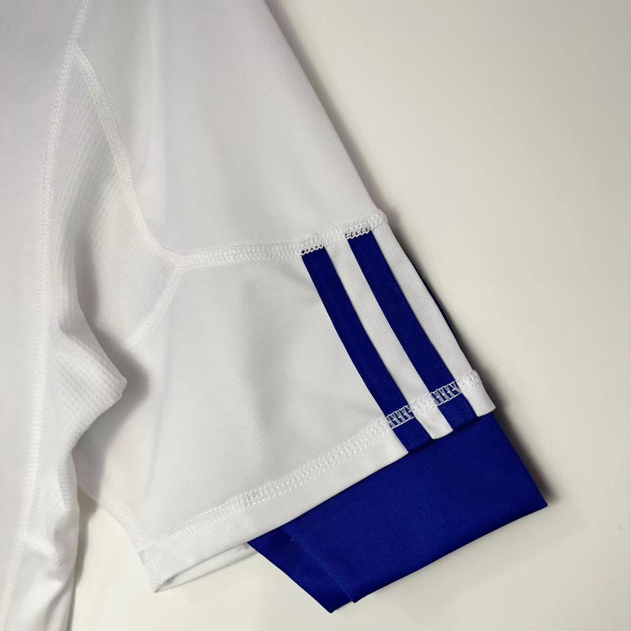 AlphaJersey-Real Madrid Retro 10-11 Home Stadium Jersey