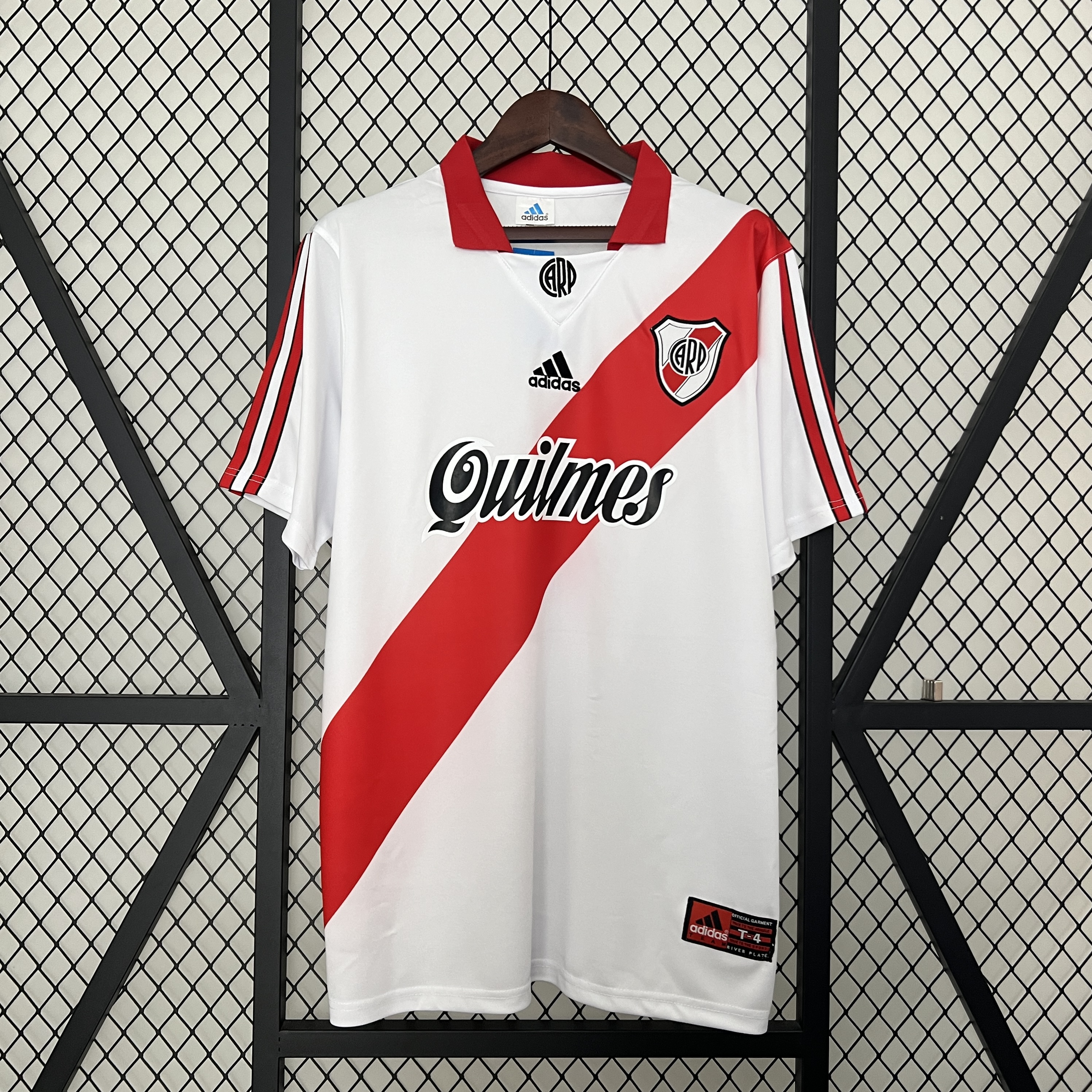 AlphaJersey-Retro River Plate 1998-99 Home Stadium Jersey