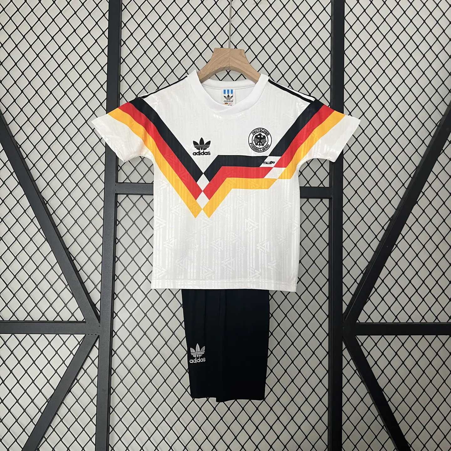 Socce Jerseys-topleaguejerseys.com
