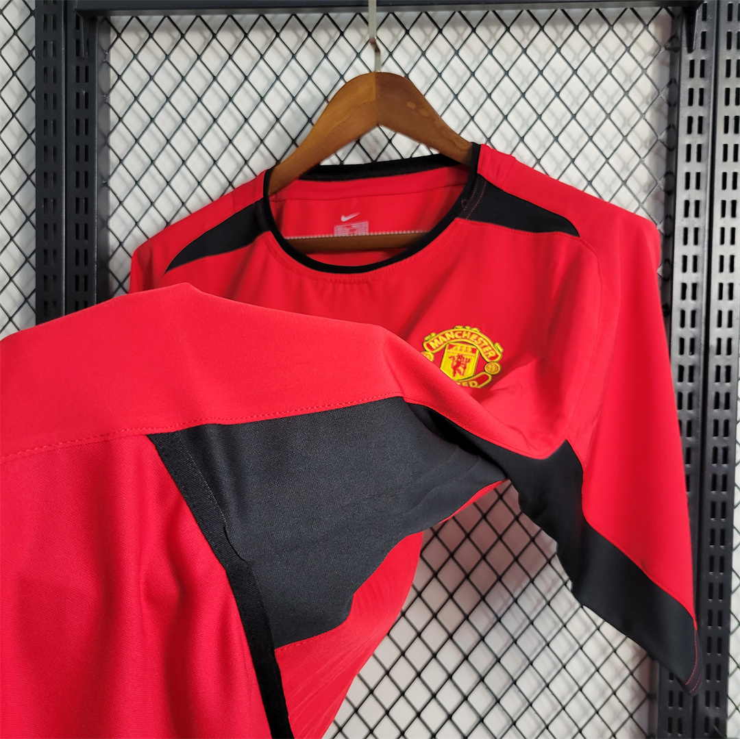 AlphaJersey-Retro Manchester United 02-04 Home Jersey