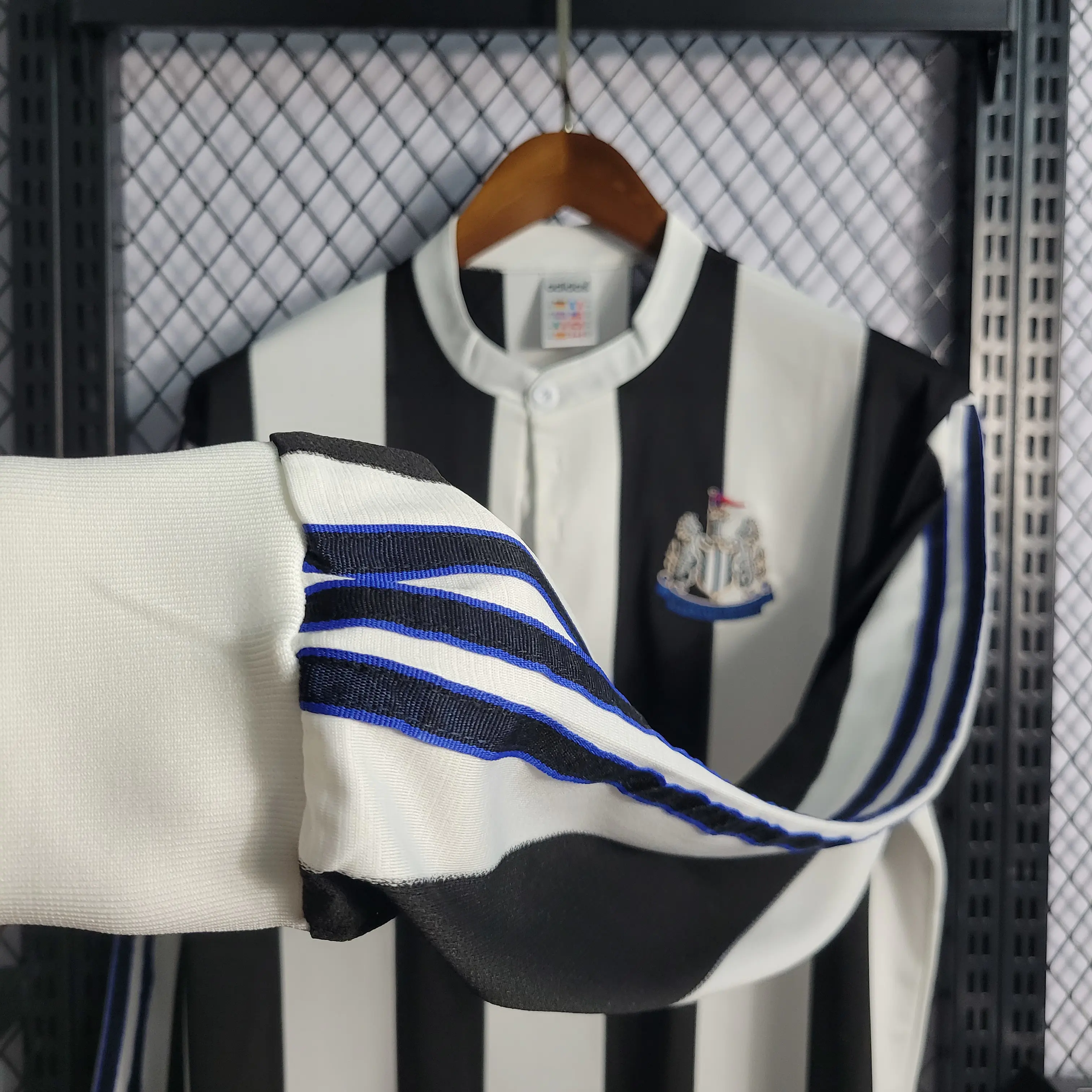 Socce Jerseys-topleaguejerseys.com