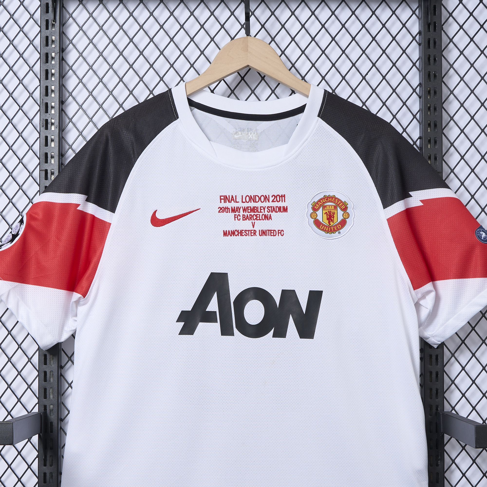 AlphaJersey-Retro Manchester United 10-11 Away Jersey - Champions League Final Version
