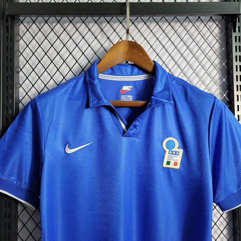 AlphaJersey-Retro Italy 1998 Home Stadium Jersey
