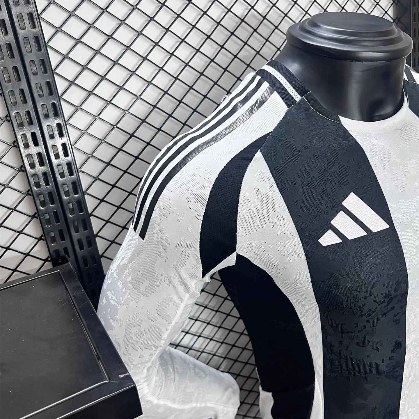 Socce Jerseys-topleaguejerseys.com