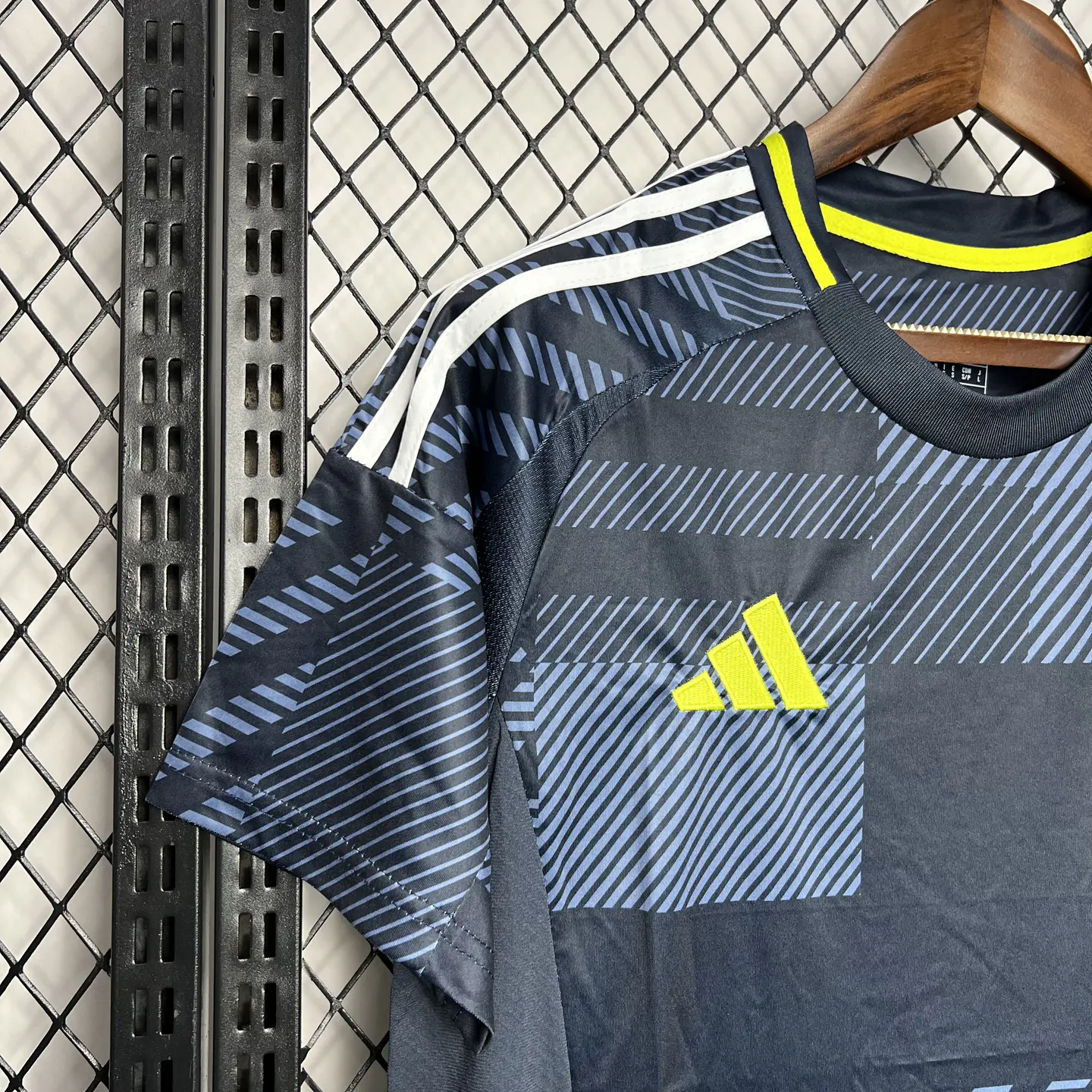 Socce Jerseys-topleaguejerseys.com