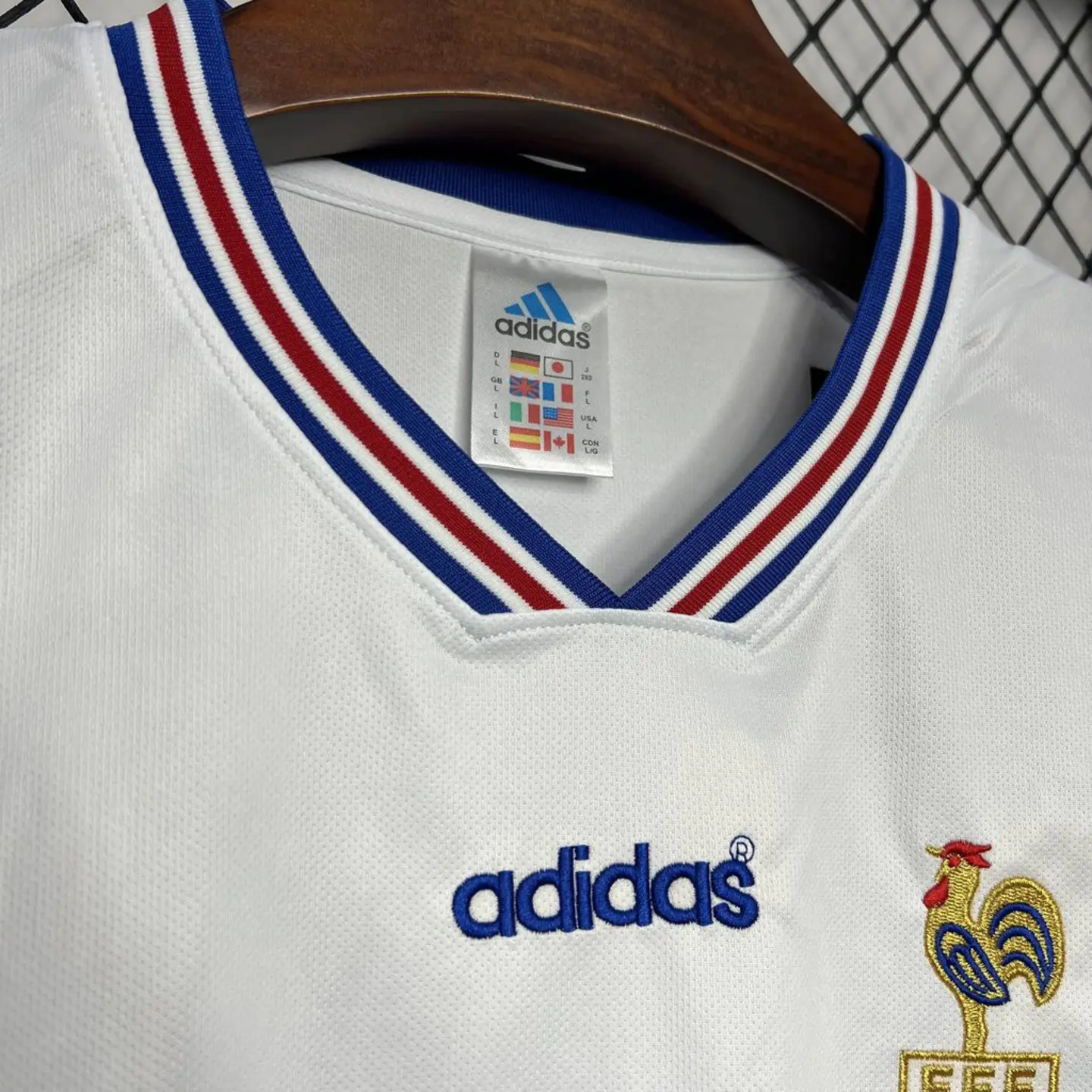 Socce Jerseys-topleaguejerseys.com