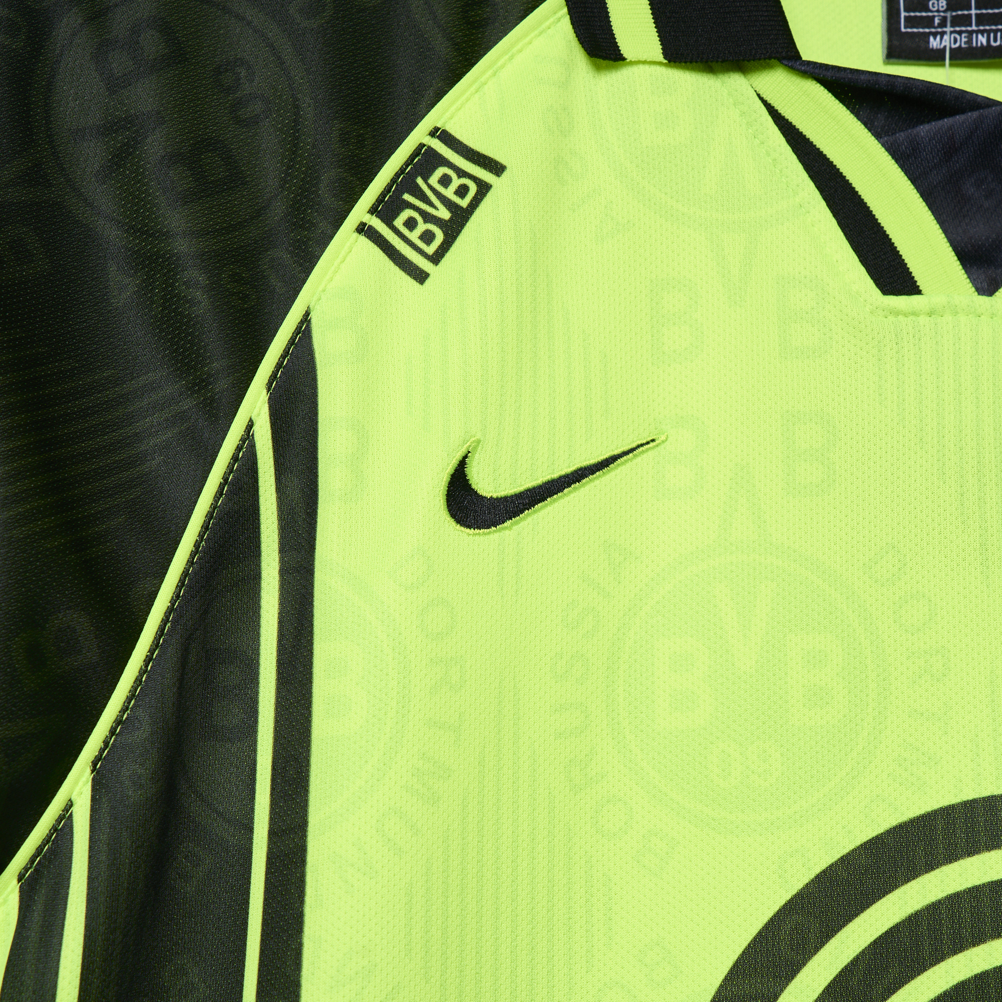 AlphaJersey-Retro Dortmund 1996-97 European Home Jersey