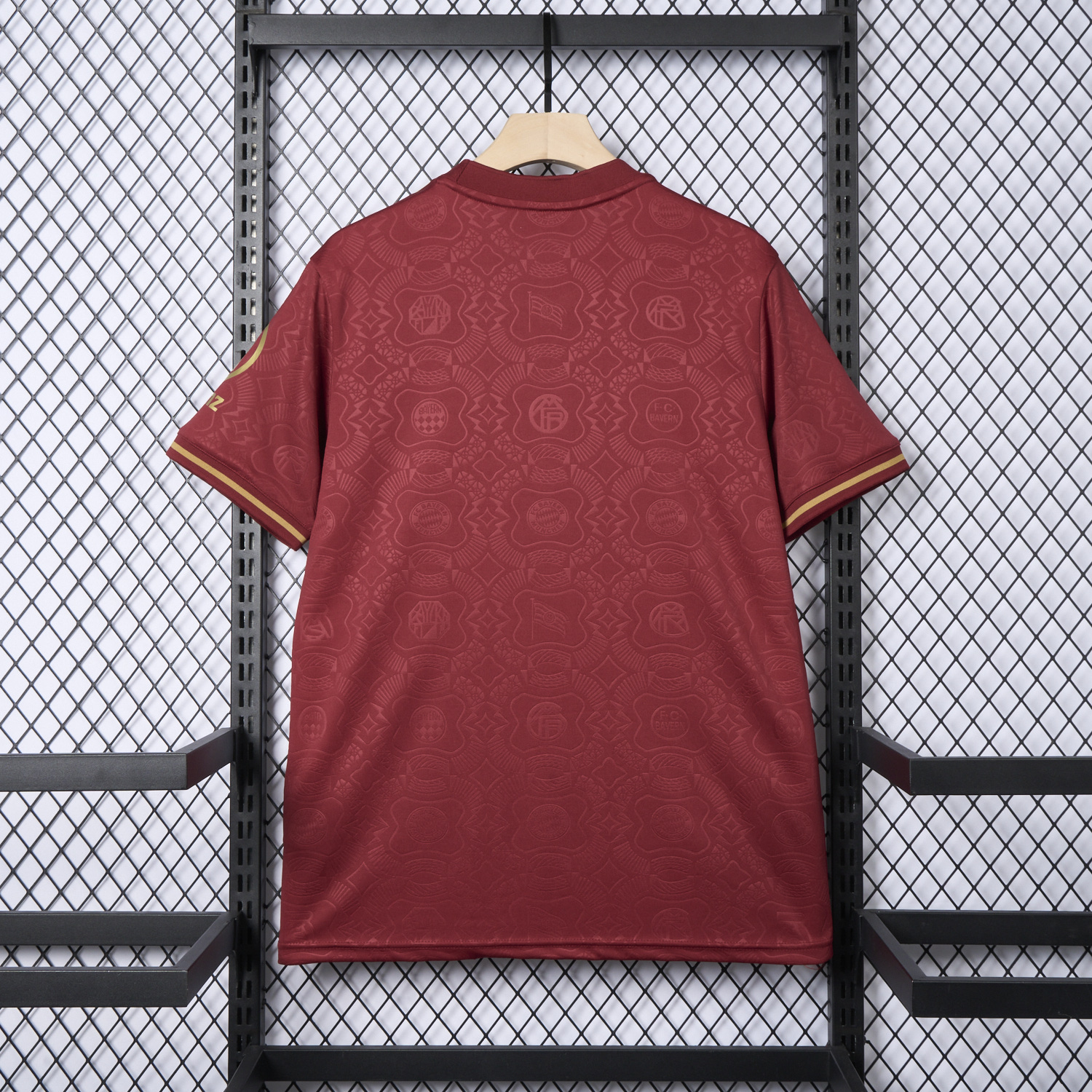 AlphaJersey-Bayern Munich 2025 Red 125th Anniversary Jersey - Fans Version