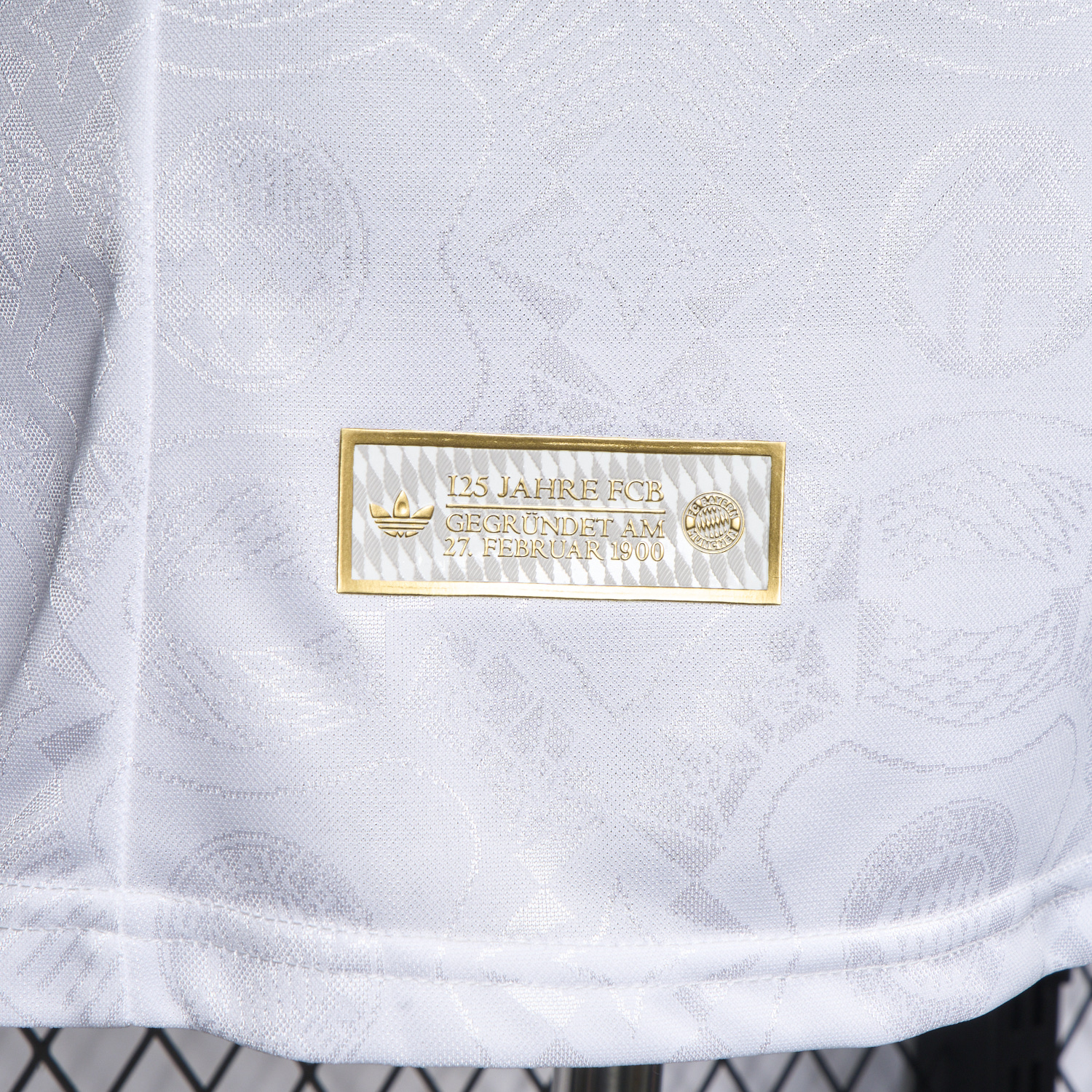 AlphaJersey-Bayern Munich 2025 White 125th Anniversary Jersey - Player Version