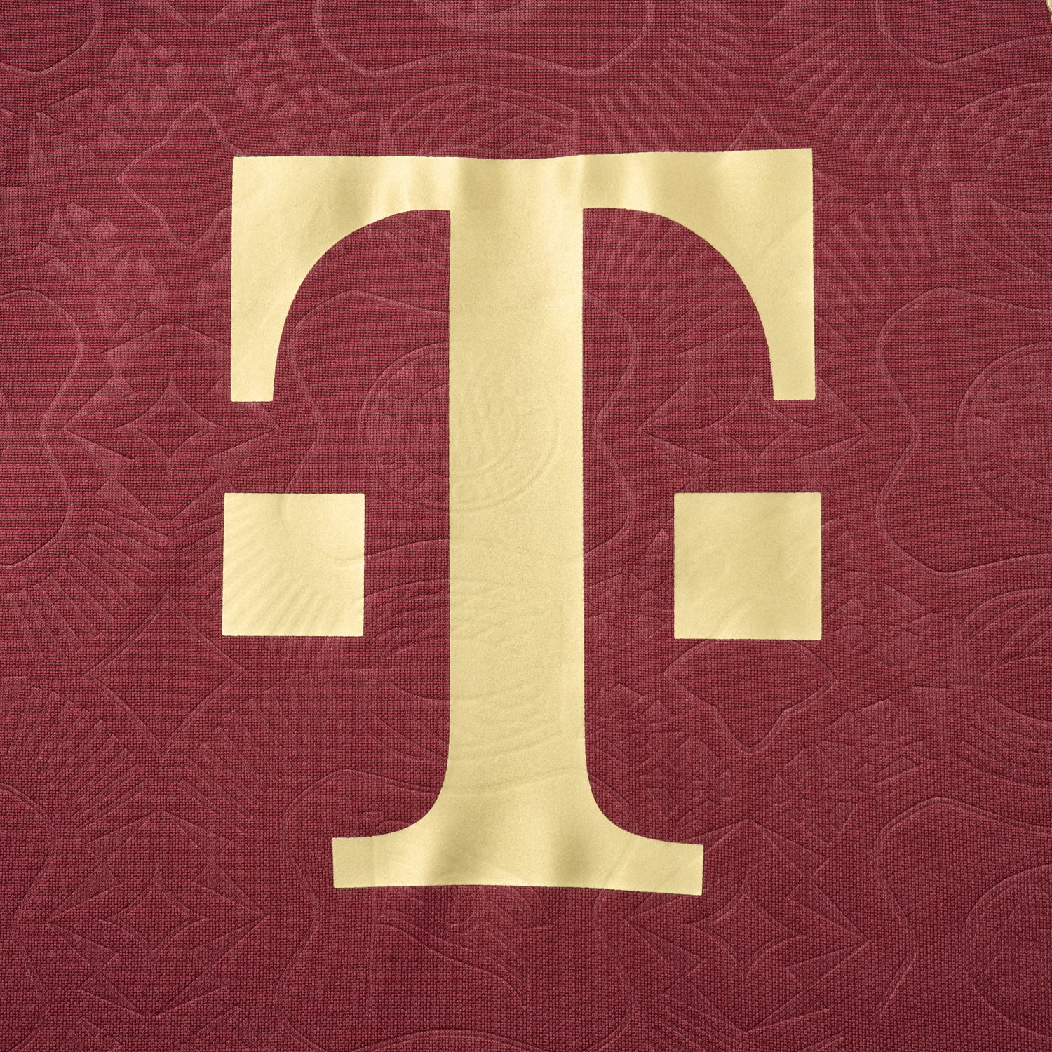 AlphaJersey-Bayern Munich 2025 Red 125th Anniversary Jersey - Fans Version