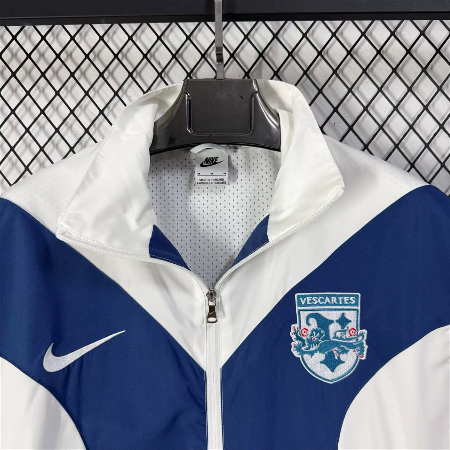 AlphaJersey-England 2026 Retro Style Windbreaker Jacket - Blue And White