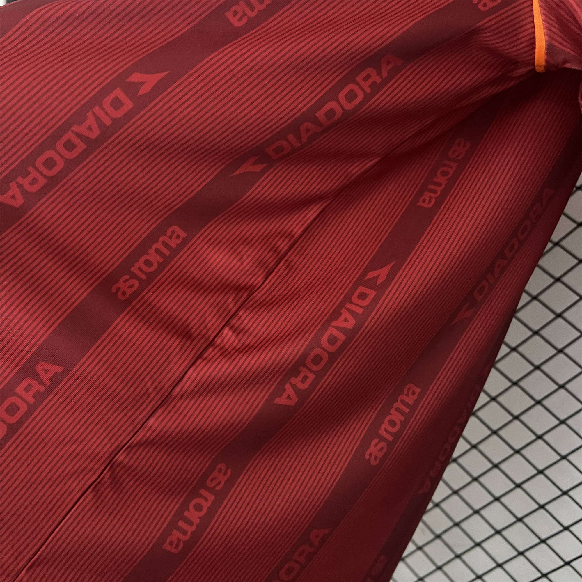 AlphaJersey-Retro Roma 1999-00 Home Jersey