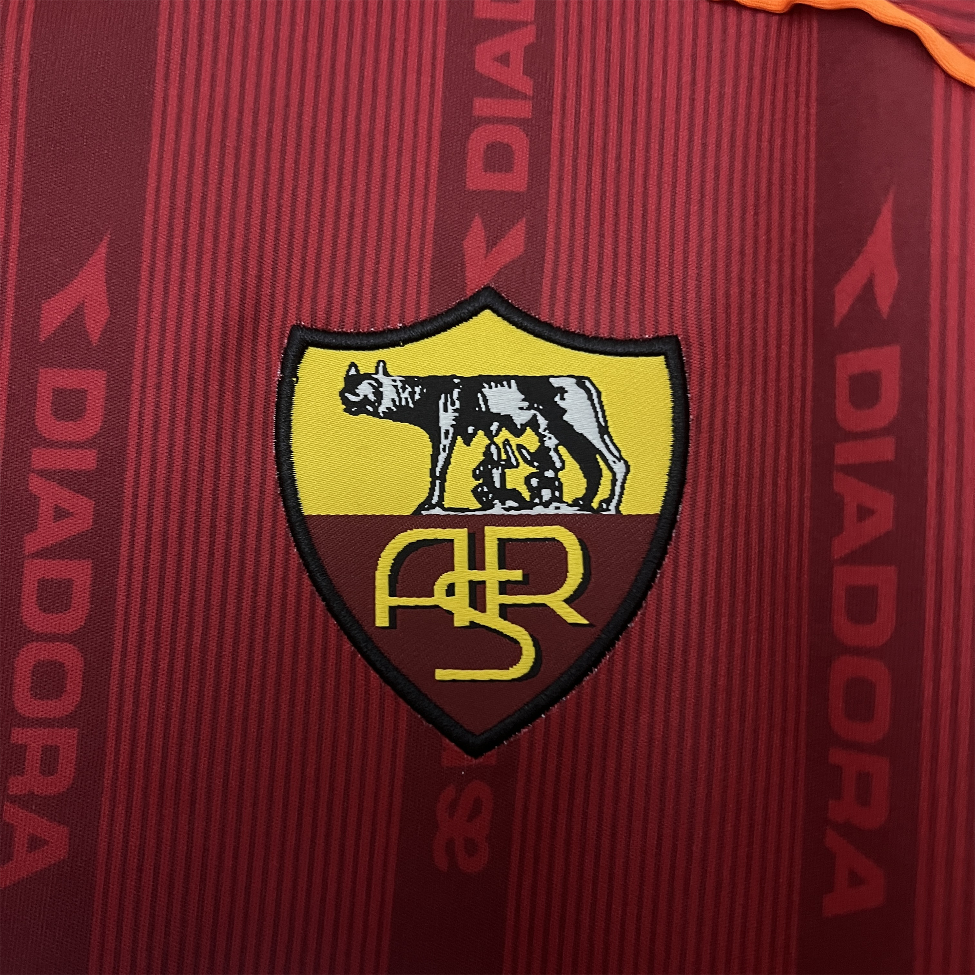 AlphaJersey-Retro Roma 1999-00 Home Jersey