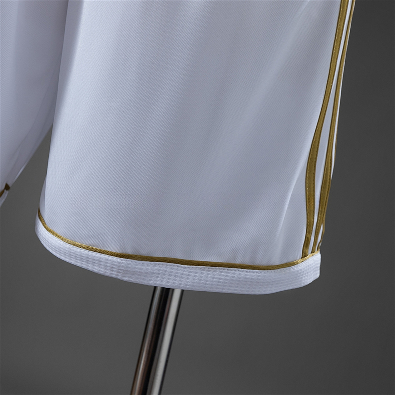 AlphaJersey-Retro Real Madrid 2011-12 Home Shorts