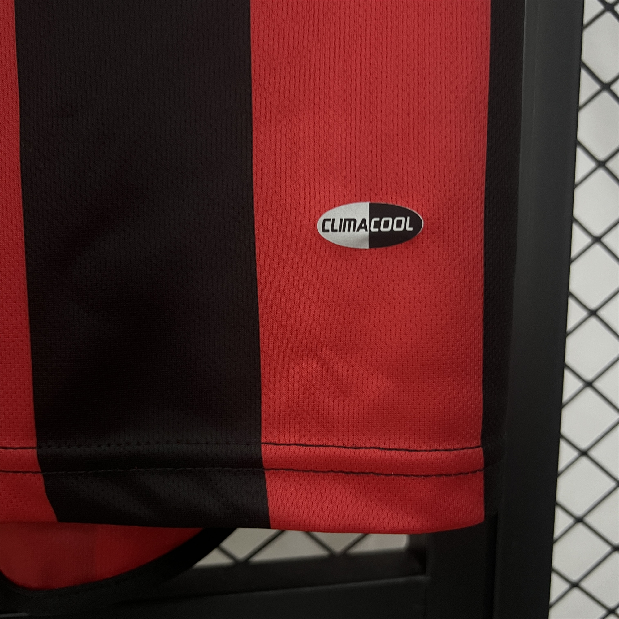 AlphaJersey-Retro AC Milan 2003-04 Home Jersey