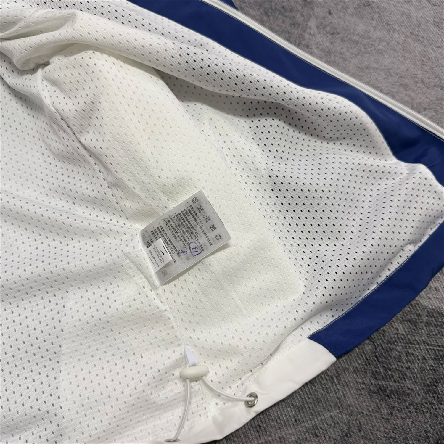 AlphaJersey-England 2026 Retro Style Windbreaker Jacket - Blue And White