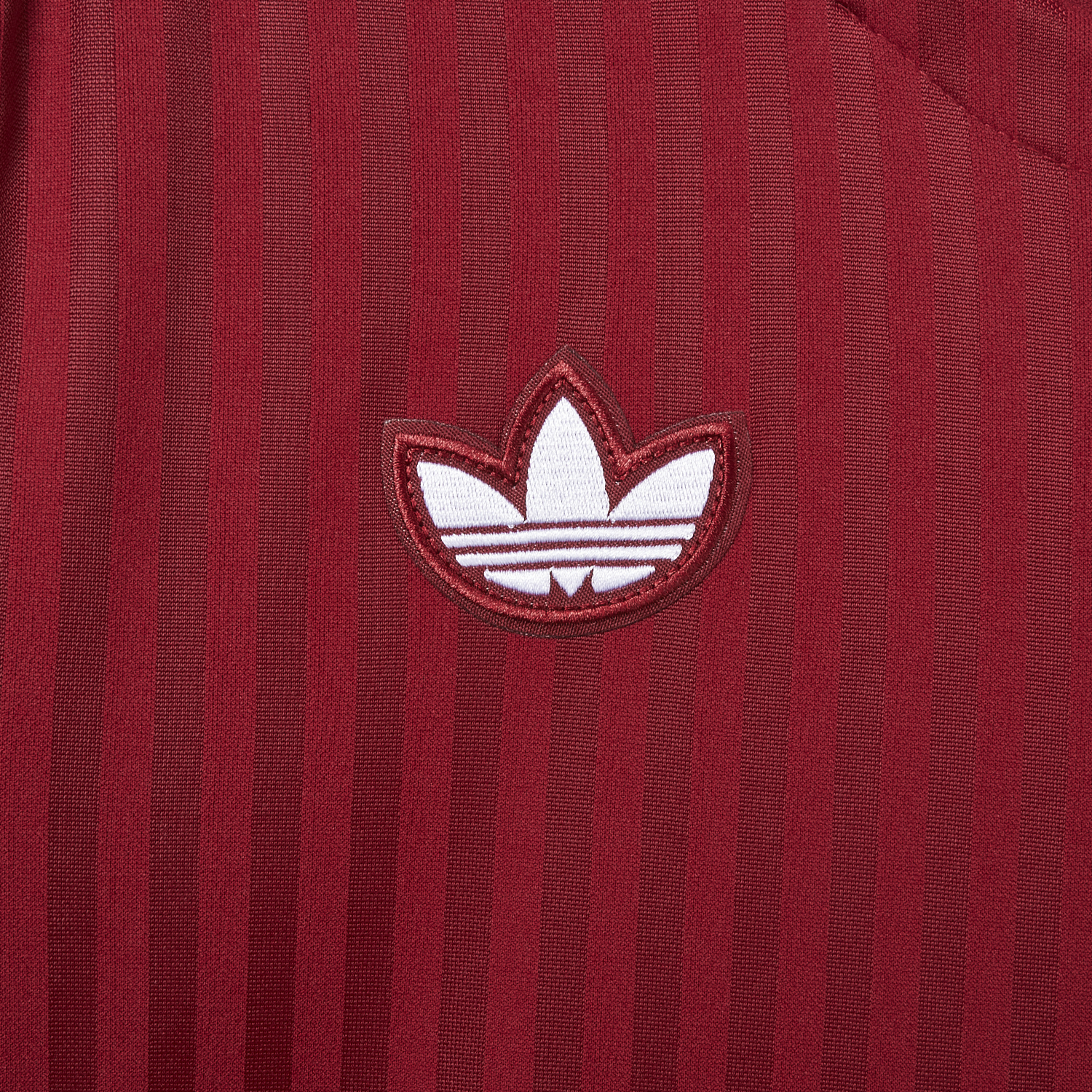 AlphaJersey-Bayern Munich 25-26 Trefoil Wine Red Travel Jersey - Fans Version