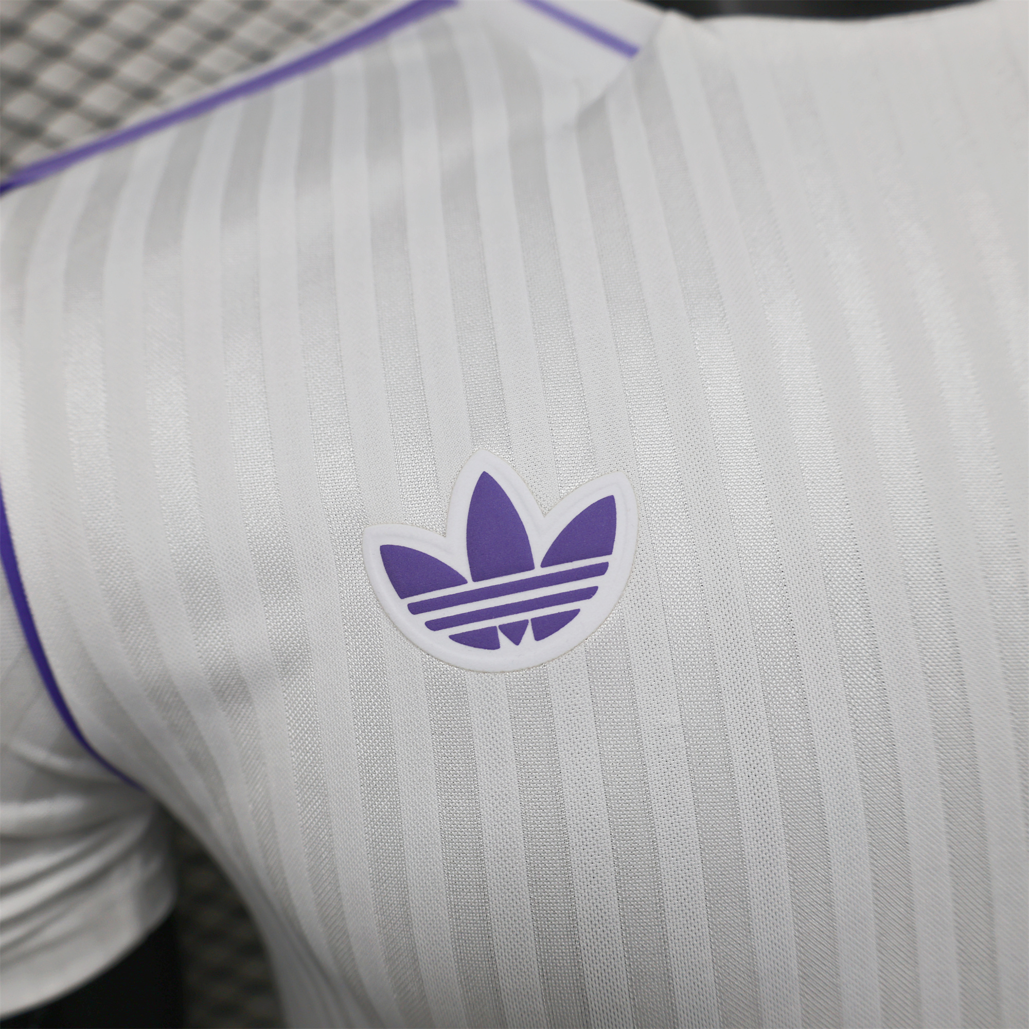 AlphaJersey-Real Madrid 2025 White Icon Retro Jersey - Player Version