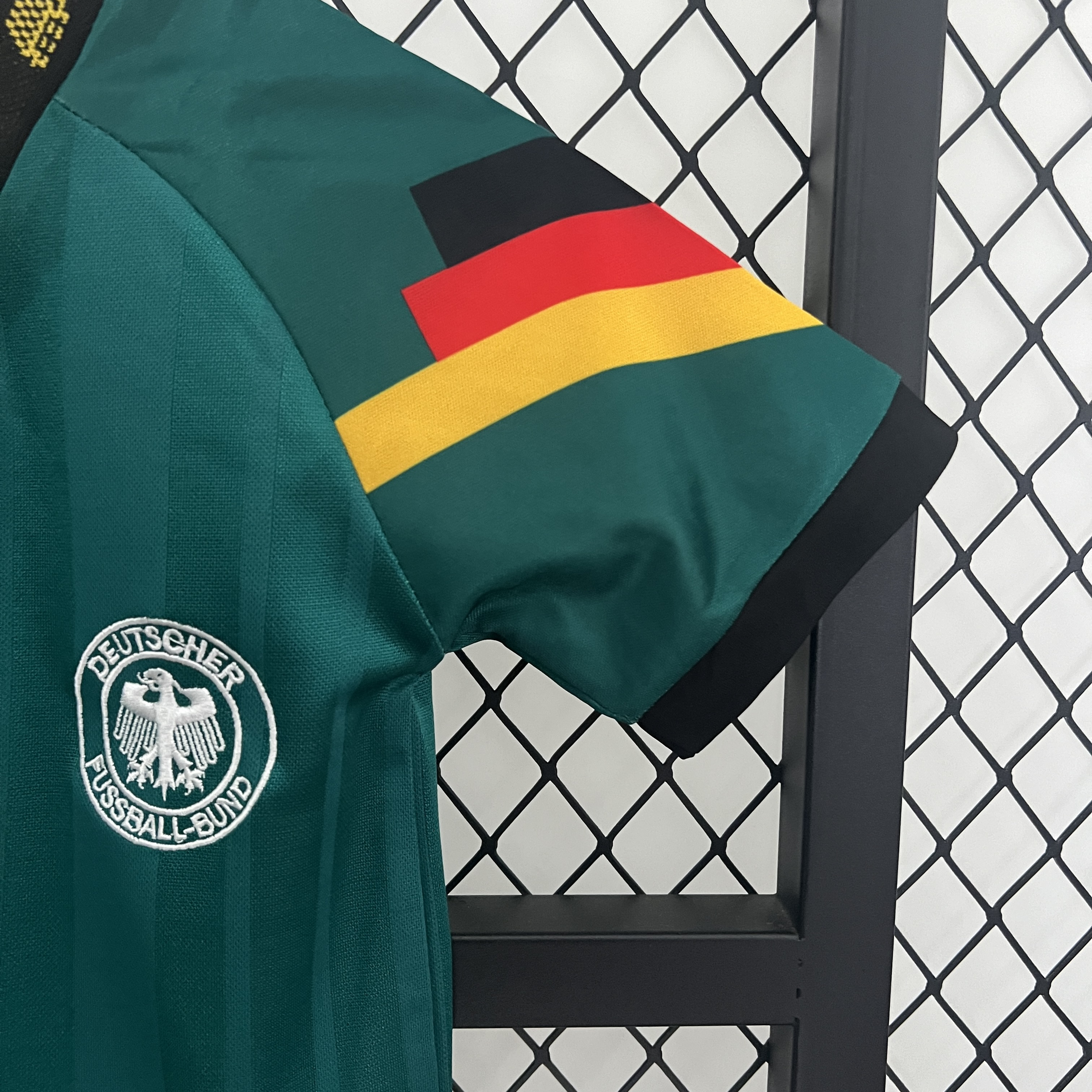AlphaJersey-Retro Germany 1992 Away Stadium Kids Kit
