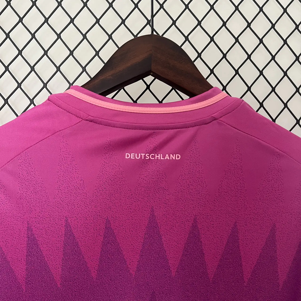 Socce Jerseys-topleaguejerseys.com