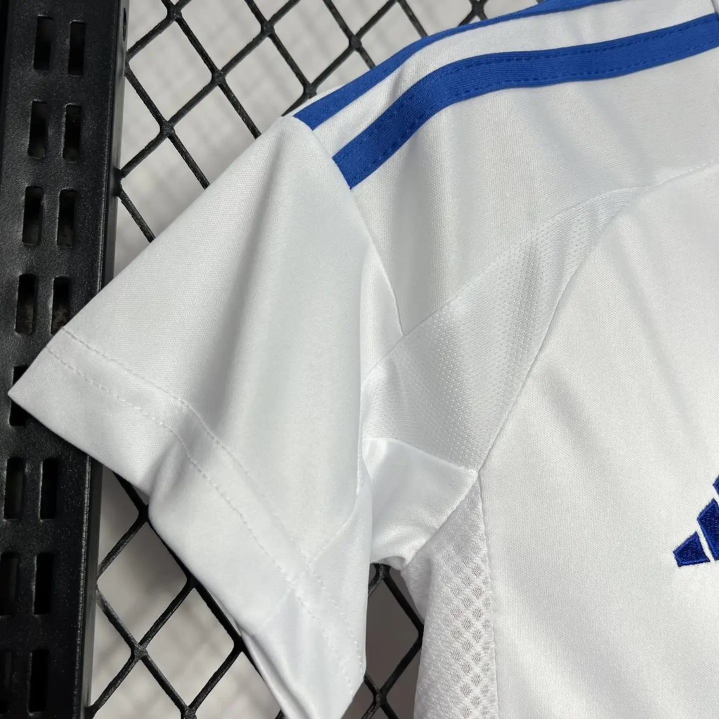 Socce Jerseys-topleaguejerseys.com