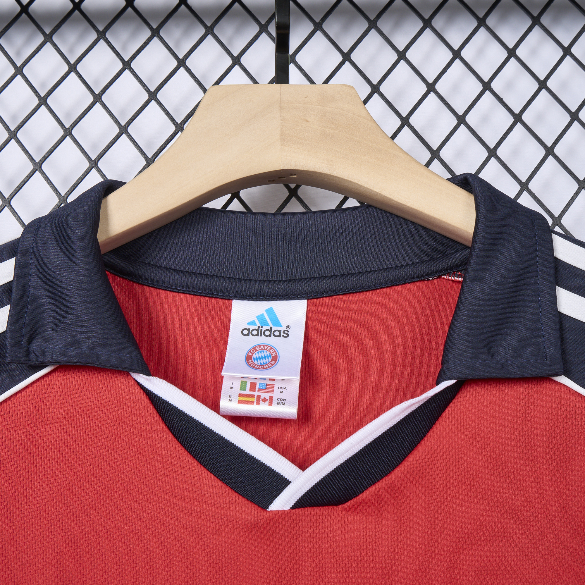 AlphaJersey-Retro Bayern Munich 2000-01 Home Long Sleeve Jersey