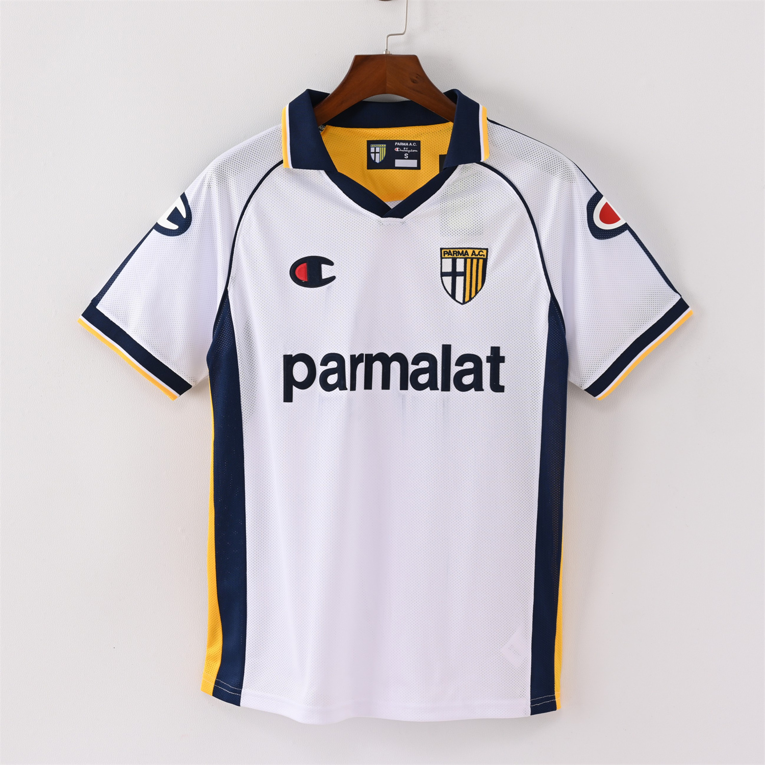 AlphaJersey-Retro Parma 2003-04 Away Jersey - Fans Version