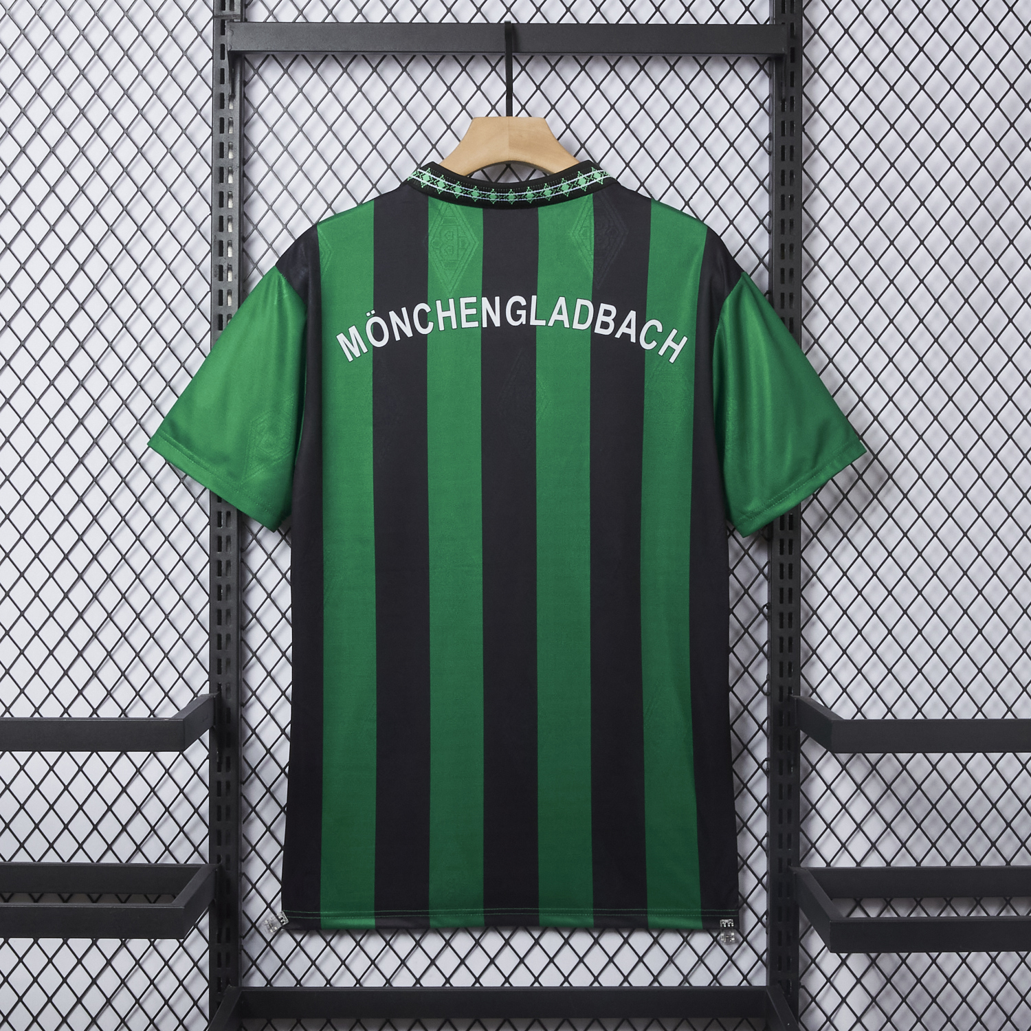 AlphaJersey-Retro Borussia Mönchengladbach 1995-96 Away Jersey