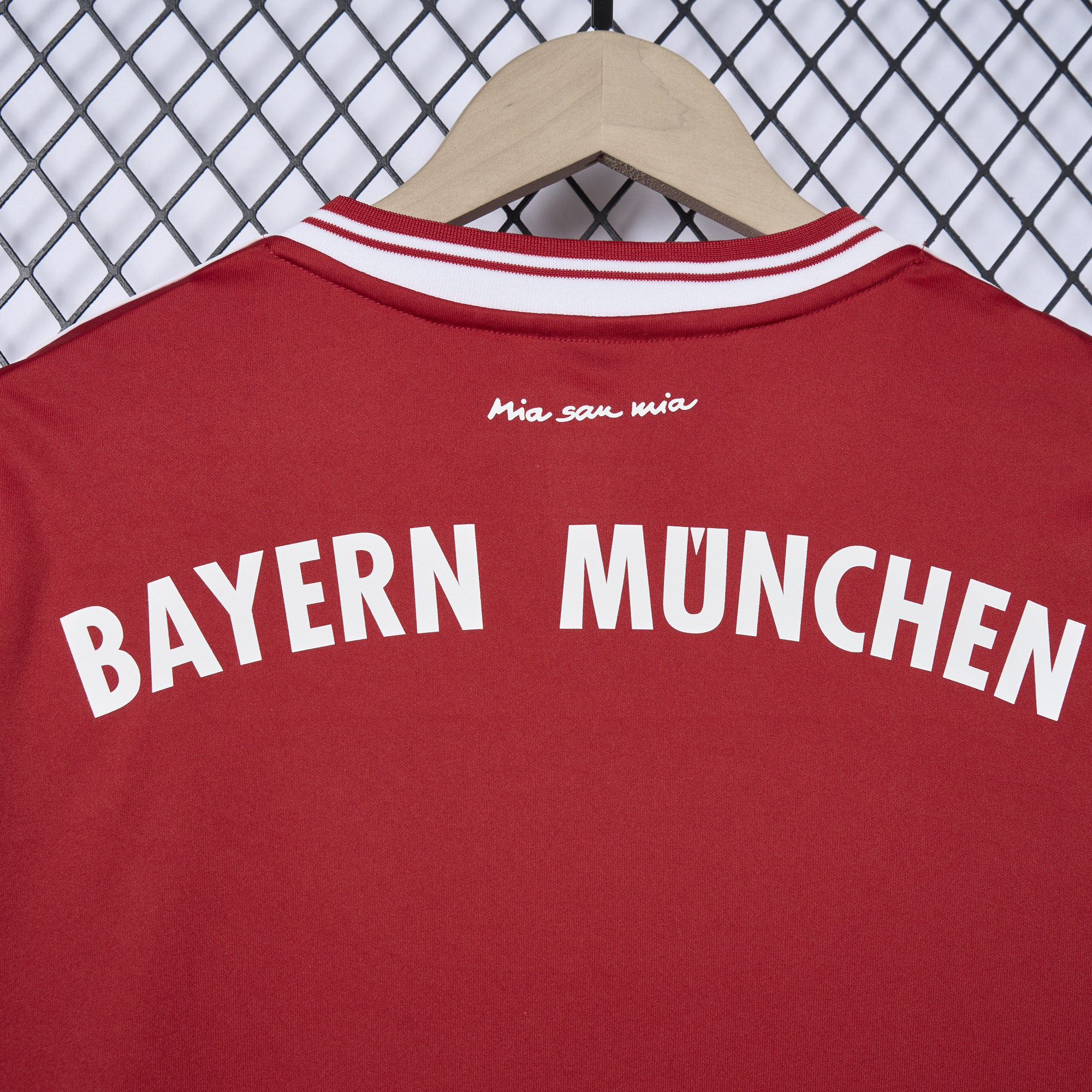 AlphaJersey-Retro Bayern Munich 13-14 Home Jersey
