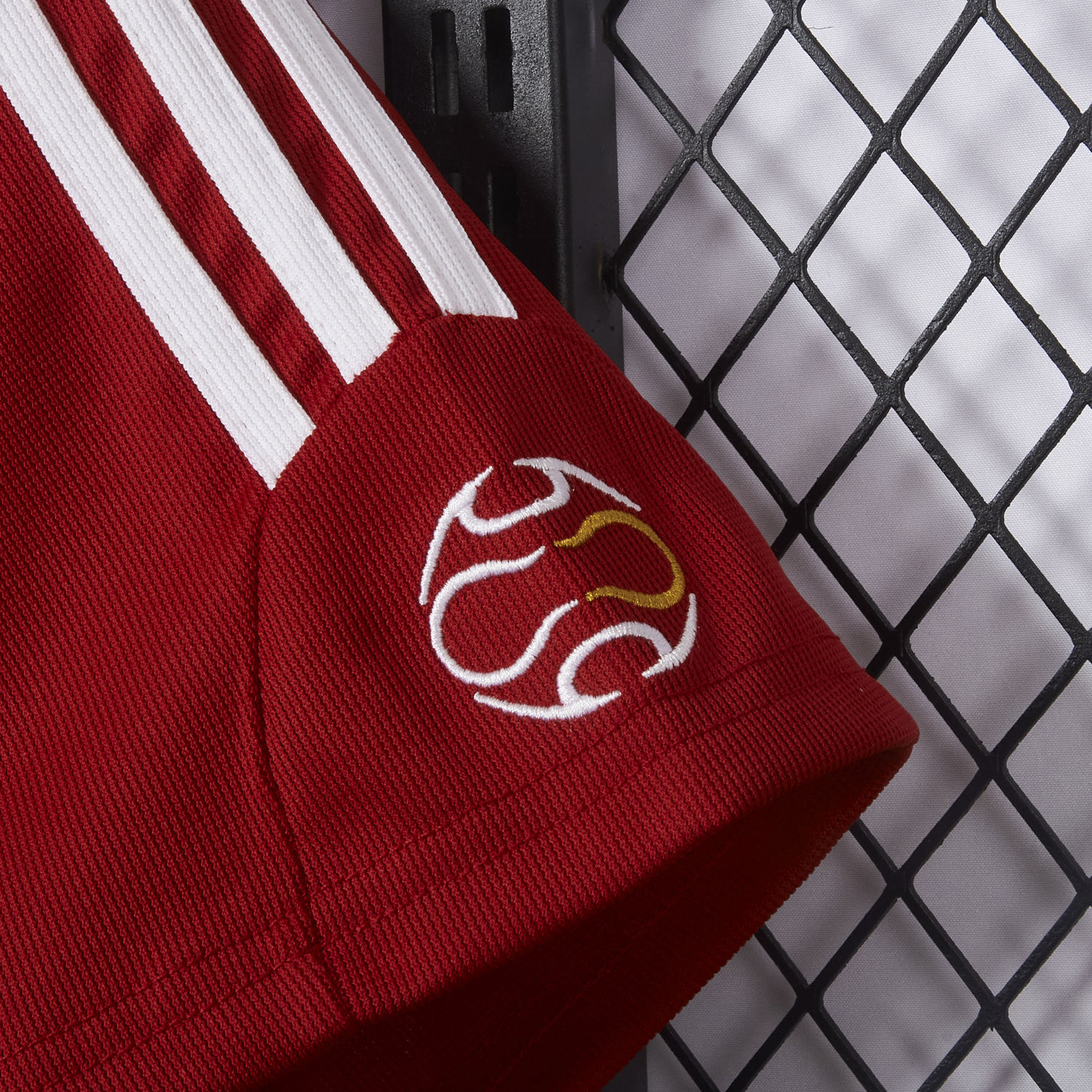 AlphaJersey-Retro Bayern Munich 2006-07 Home Jersey