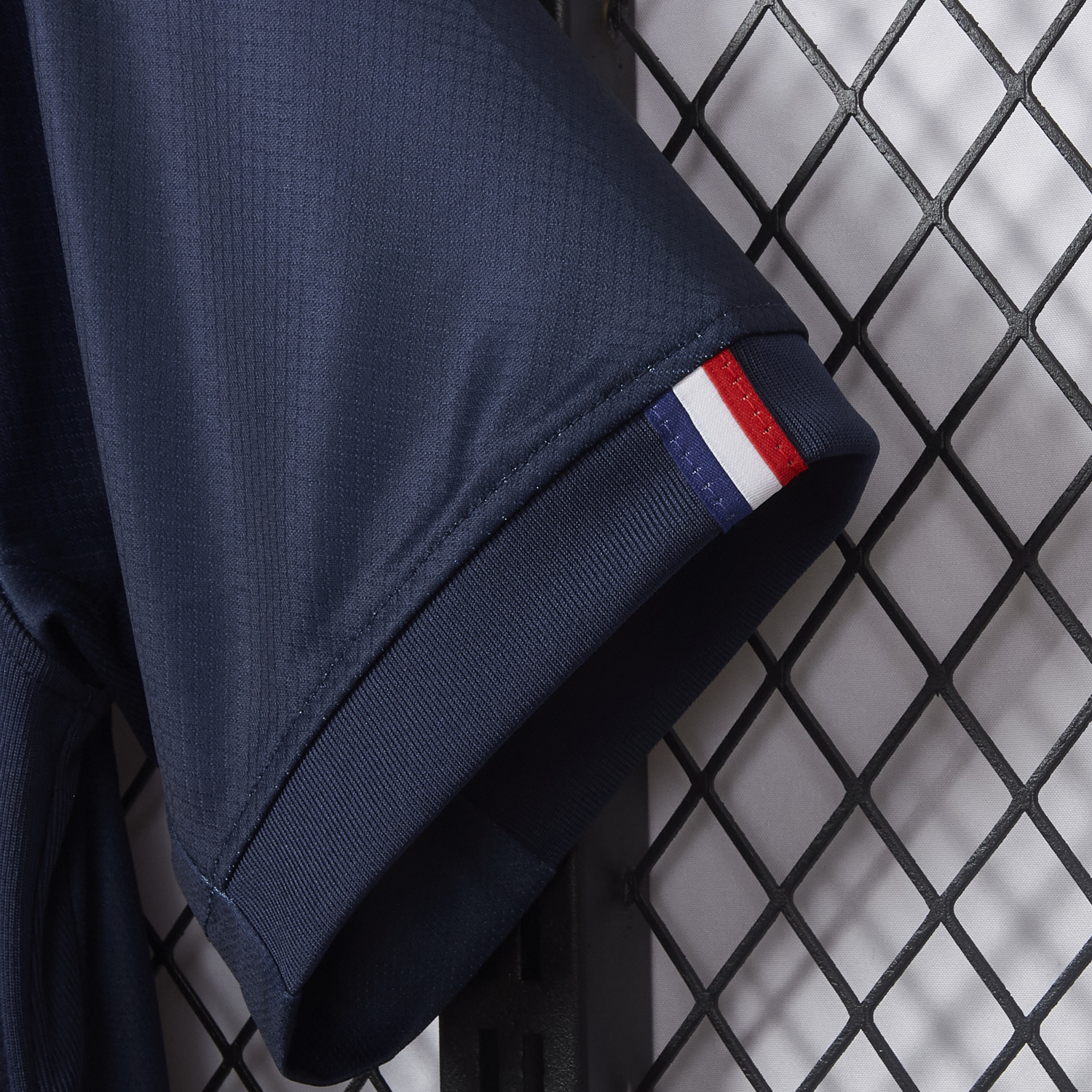 AlphaJersey-Paris Saint-Germain PSG 2025 Champions League Eiffel Tower Star Jersey - Fans Version