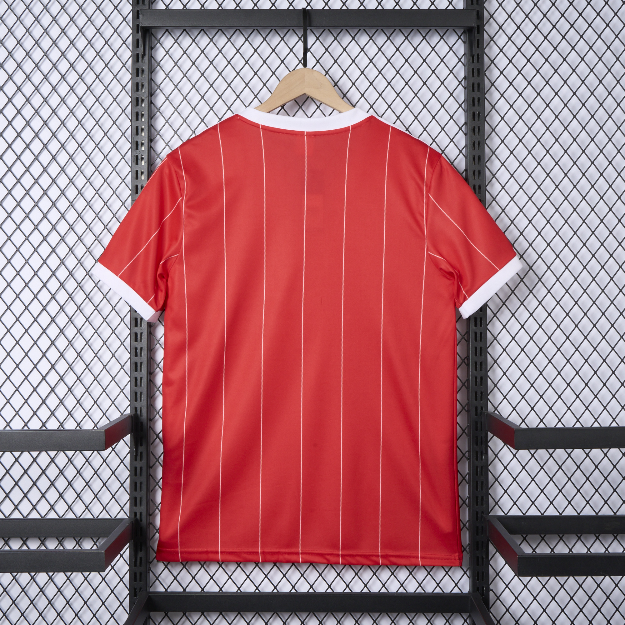 AlphaJersey-Retro Hamburger SV 83-84 Away Stadium Jersey