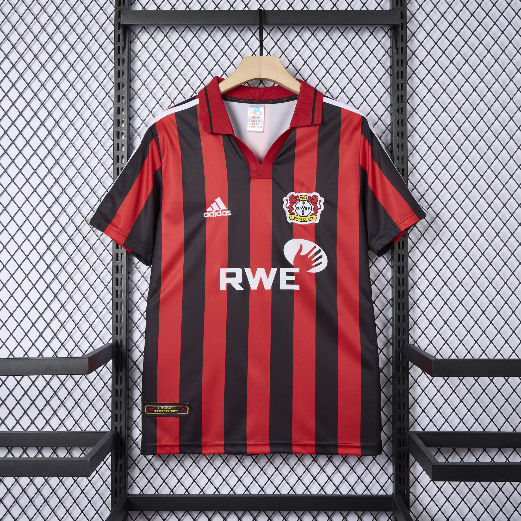AlphaJersey-Retro Bayer 04 Leverkusen 2001-02 Home Jersey