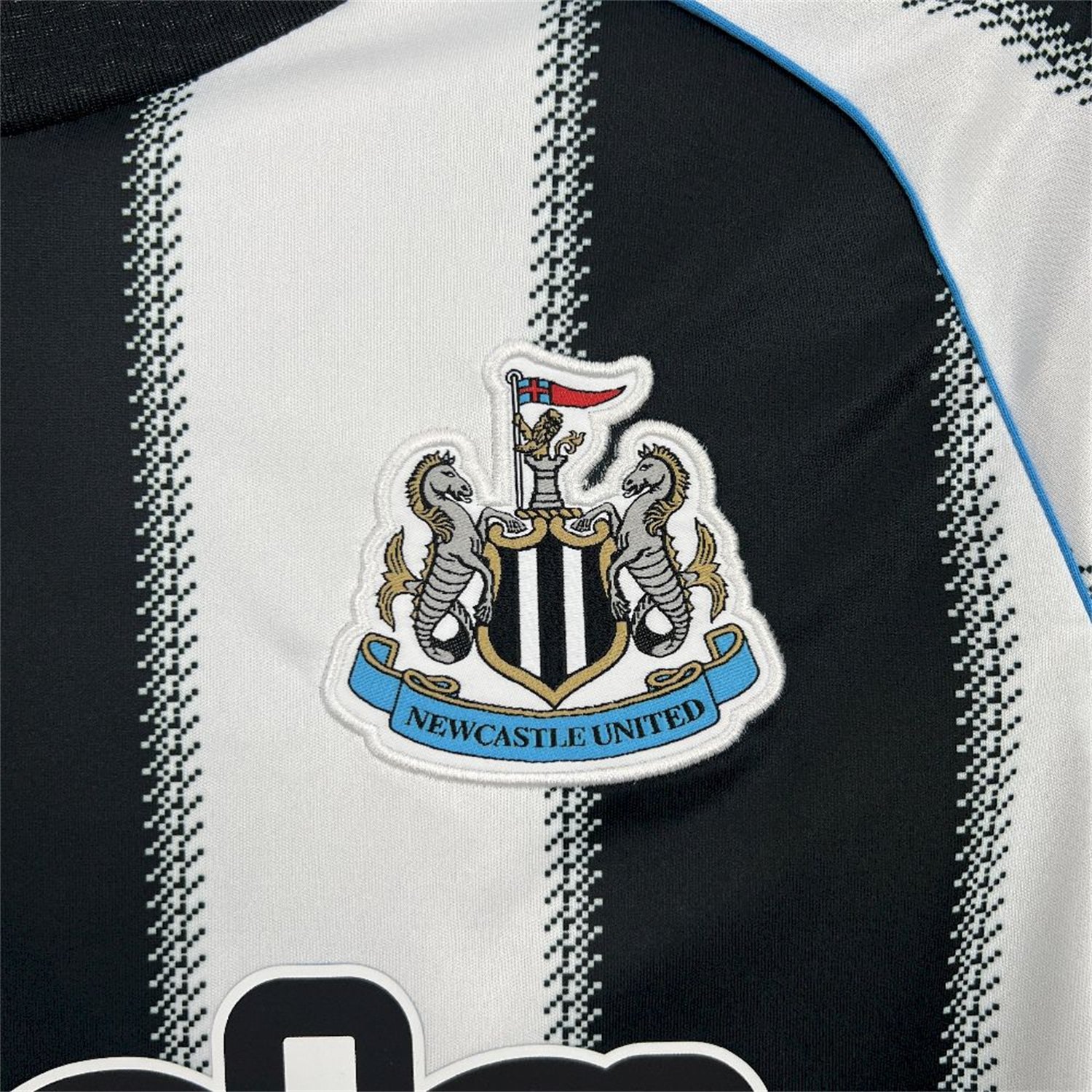 AlphaJersey-Newcastle United 25-26 Home Long Sleeves Jersey - Fans Version