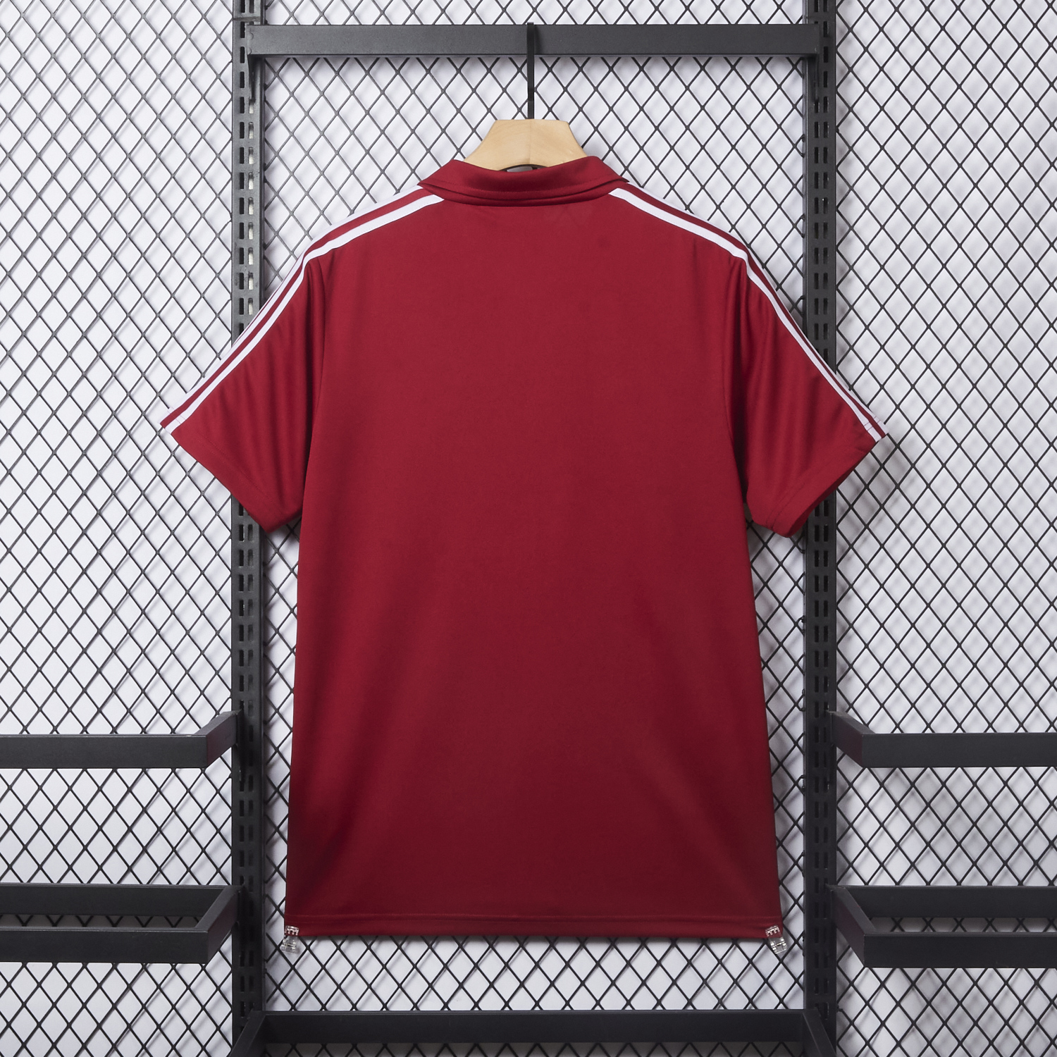 AlphaJersey-Retro Hannover 96 1991-92 Home Jersey