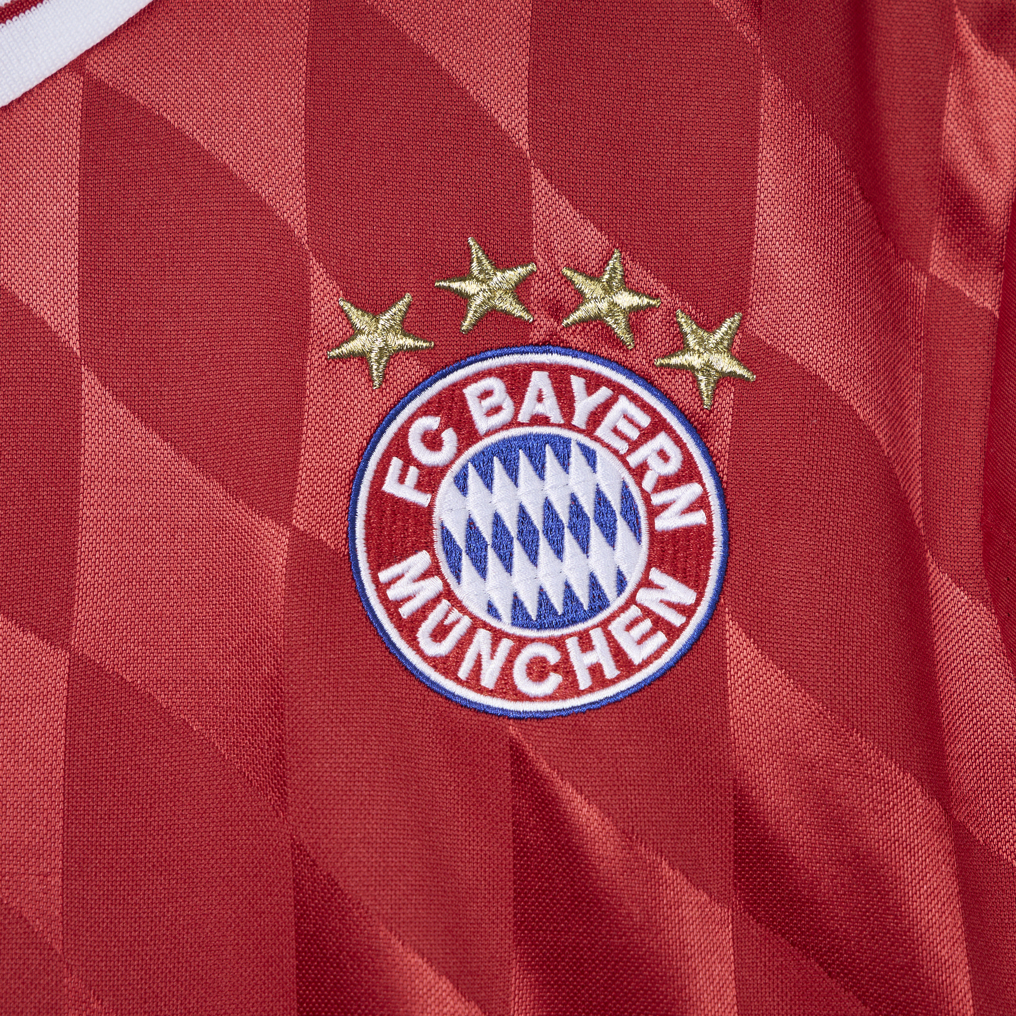 AlphaJersey-Retro Bayern Munich 13-14 Home Jersey