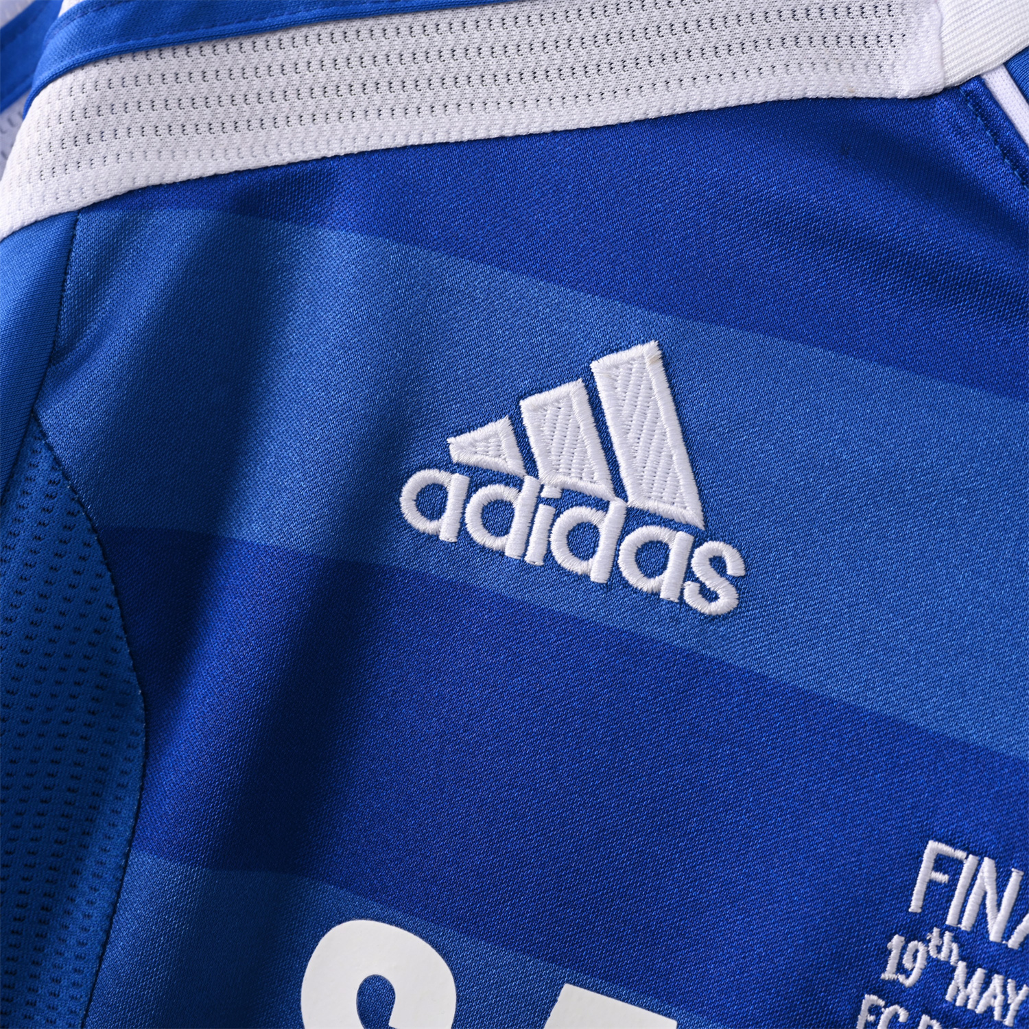 AlphaJersey-Retro C.H.E.L.S.E.A 2011-12 Home Stadium Jersey - Champions League Final