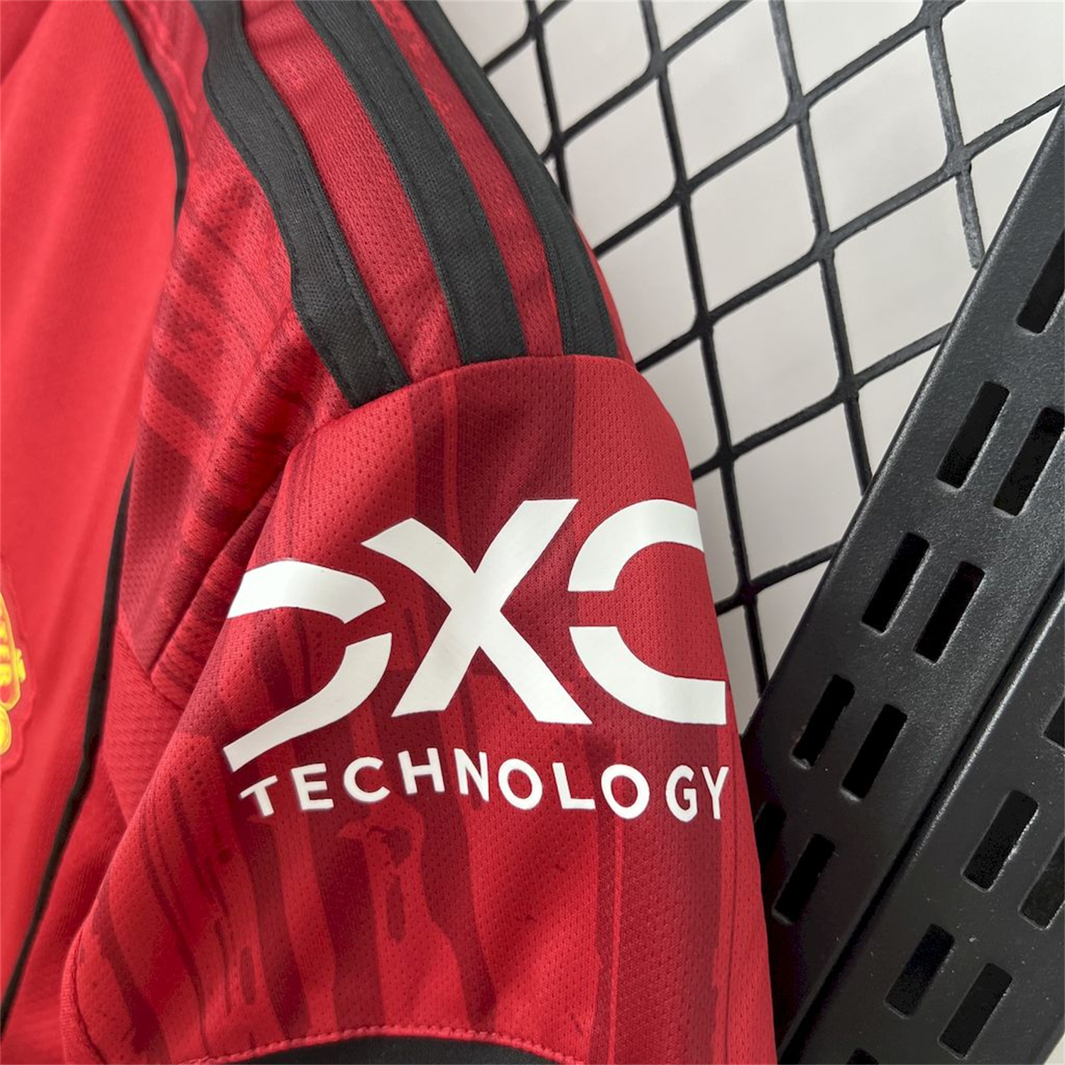 AlphaJersey-Women's Manchester United 25-26 Home Jersey
