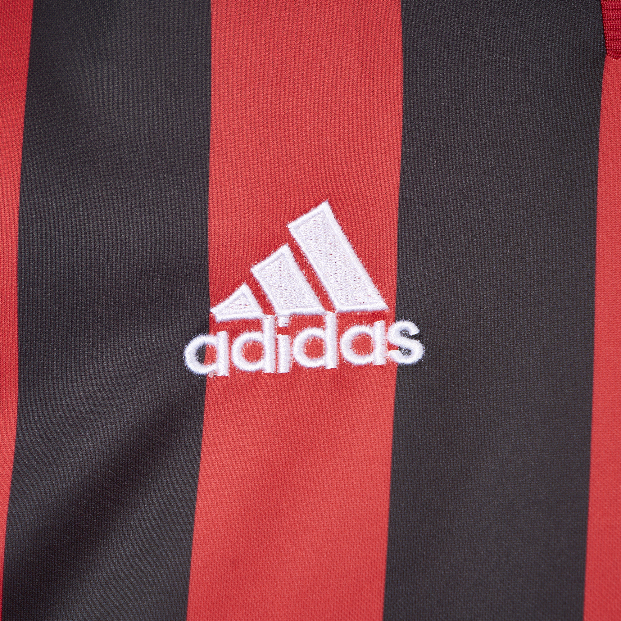 AlphaJersey-Retro Bayer 04 Leverkusen 2001-02 Home Jersey