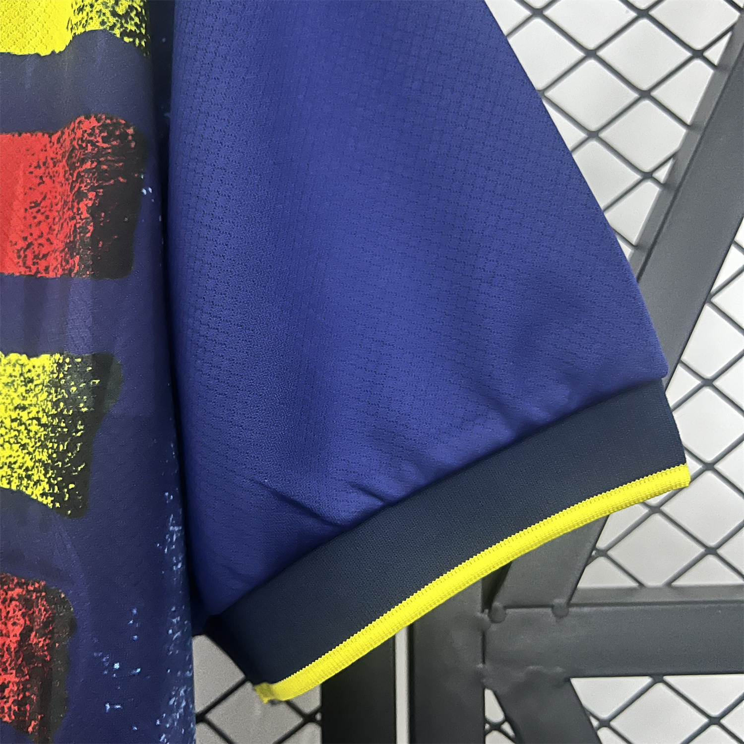 AlphaJersey-Retro Valencia 1996-97 Away Jersey