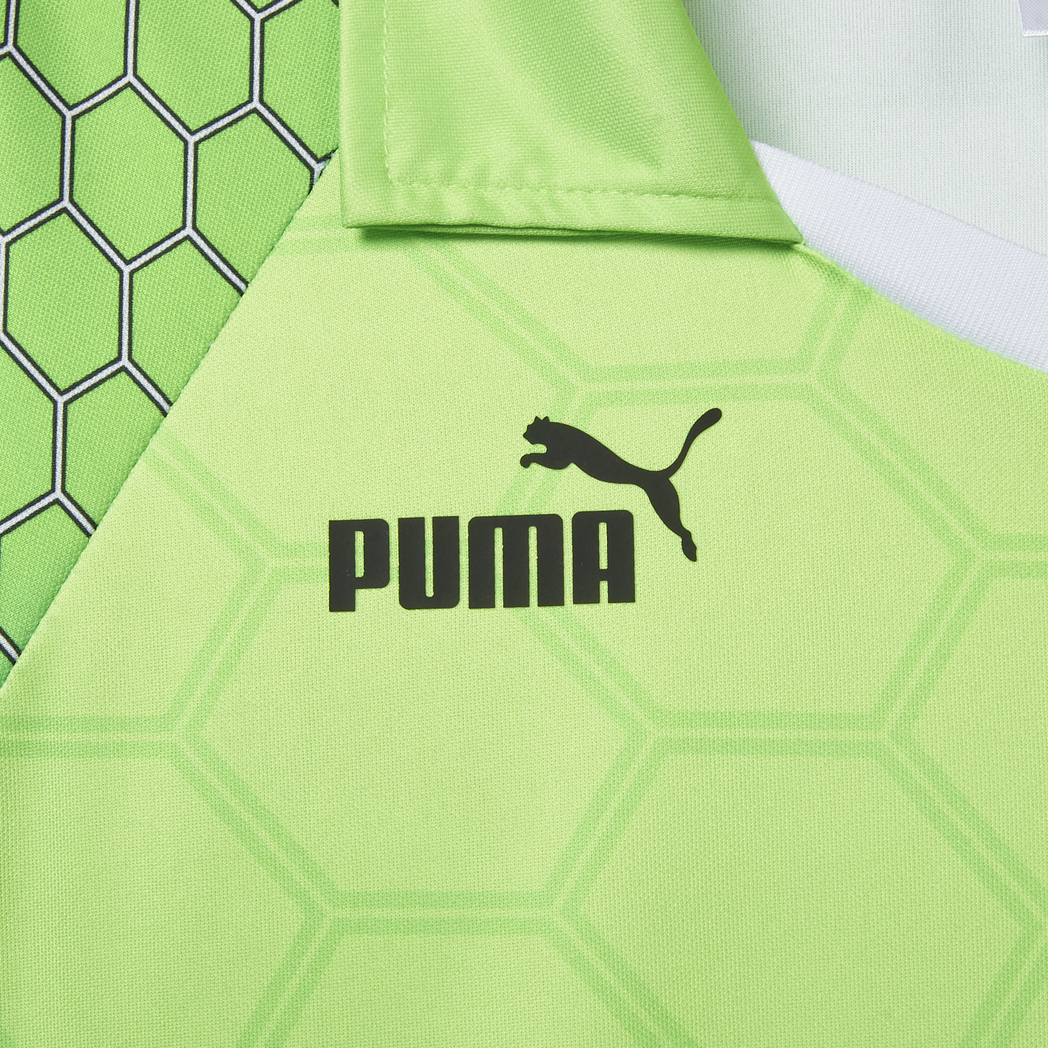 AlphaJersey-Retro Wolfsburg 1997-98 Home Jersey