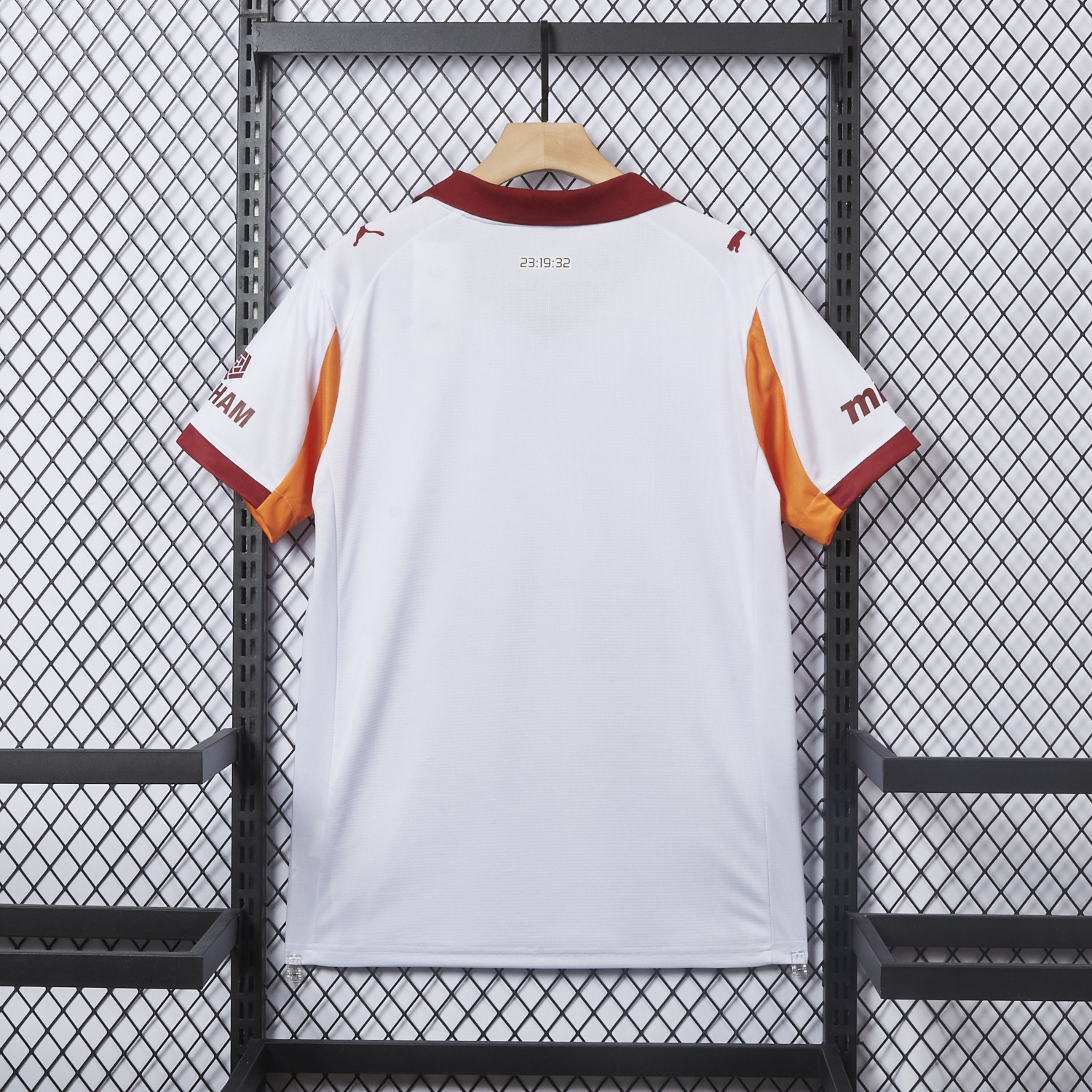 AlphaJersey-Galatasaray 25-26 Away Jersey with Five Stars - Fans Version