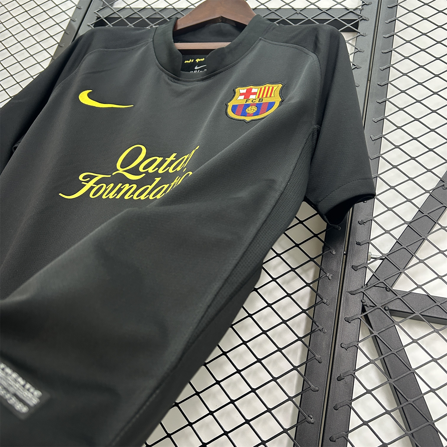 AlphaJersey-Retro Barcelona 11-12 Away Jersey
