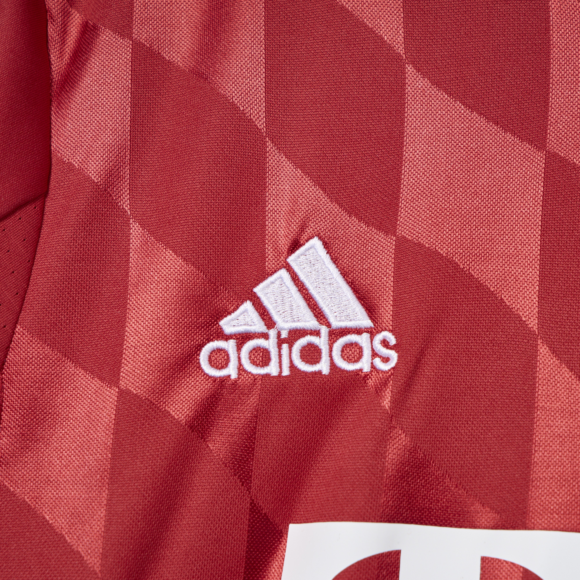 AlphaJersey-Retro Bayern Munich 13-14 Home Jersey