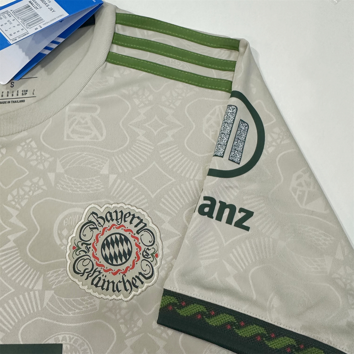 AlphaJersey-Bayern Munich 25-26 Oktoberfest Jersey - Fans Version
