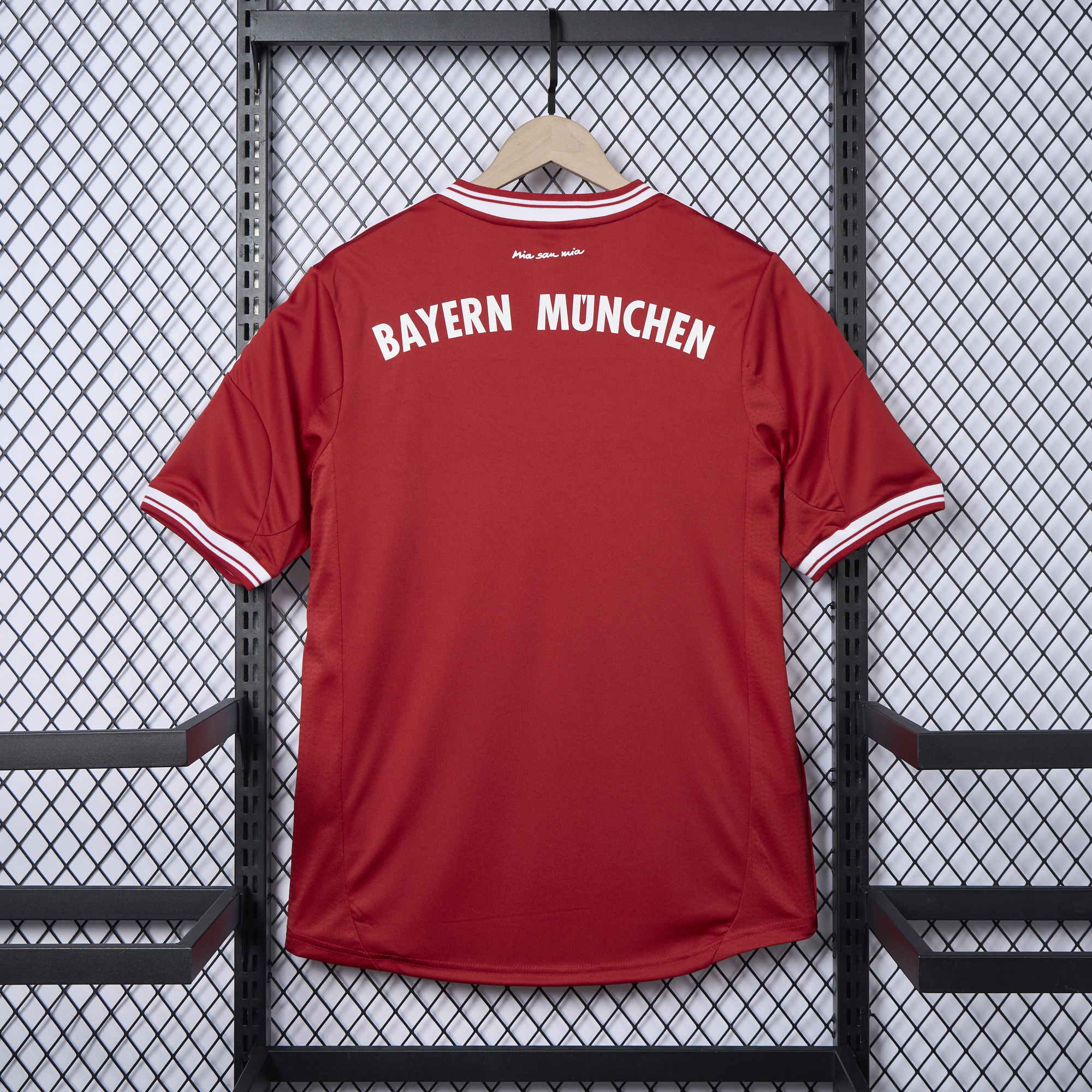 AlphaJersey-Retro Bayern Munich 13-14 Home Jersey