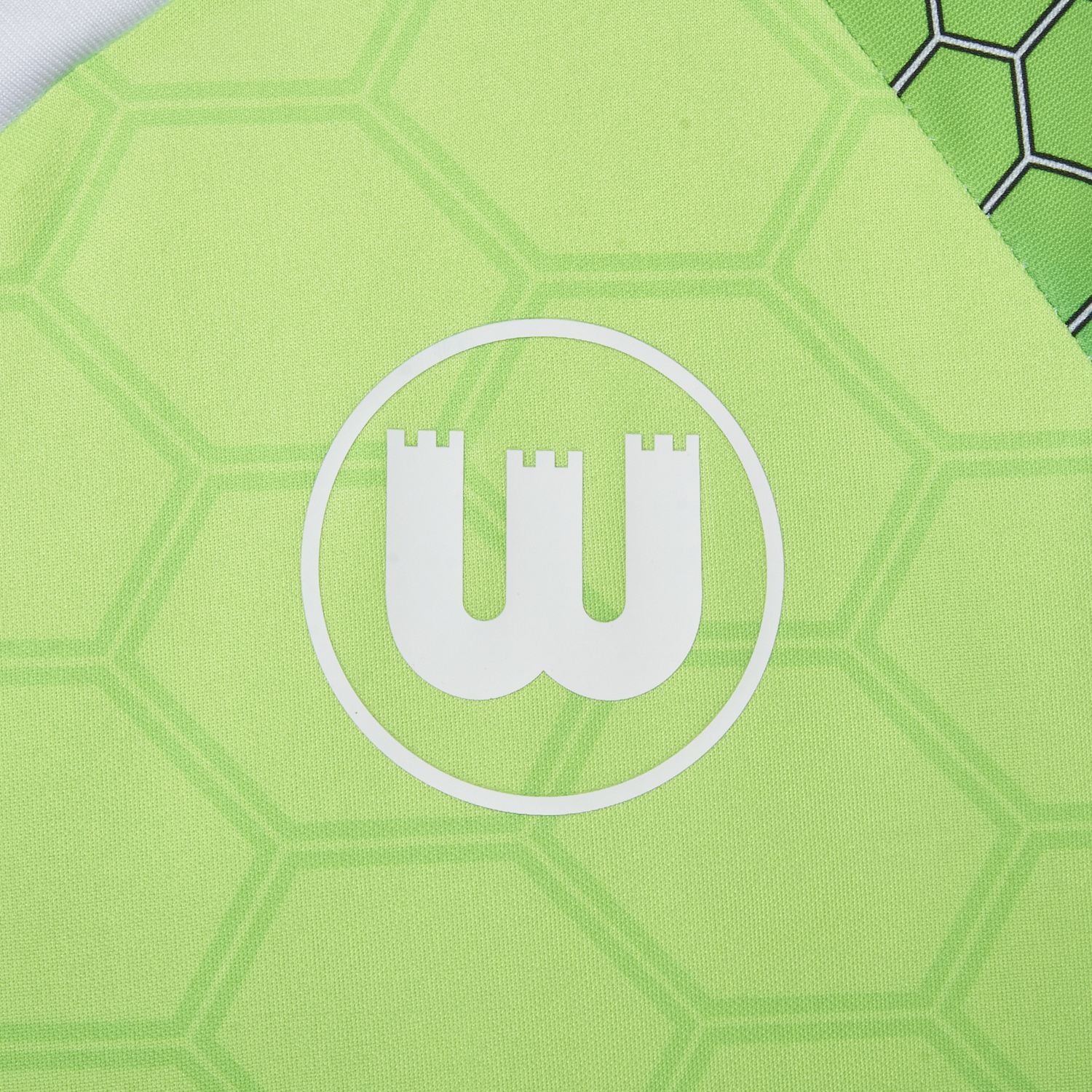 AlphaJersey-Retro Wolfsburg 1997-98 Home Jersey