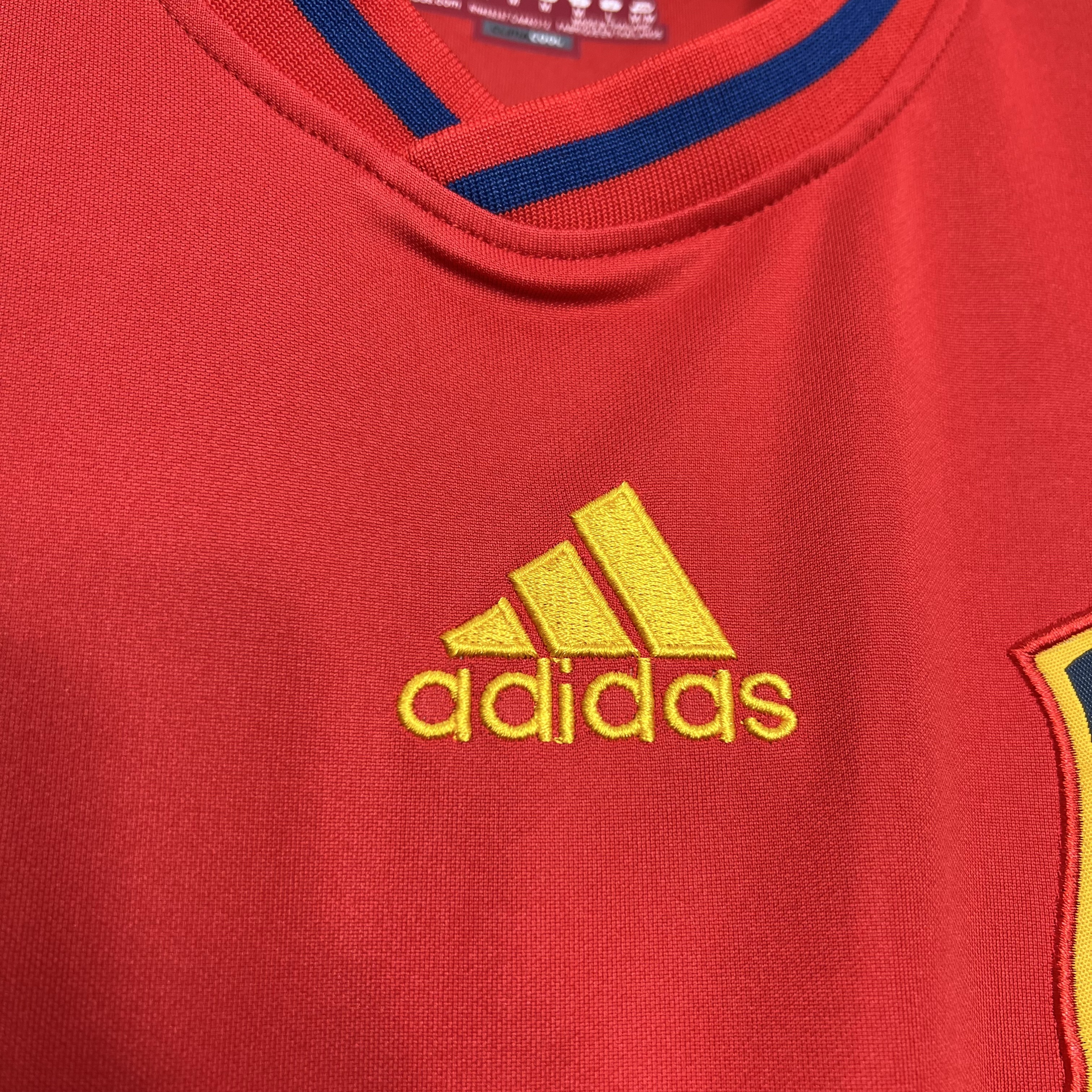 AlphaJersey-Retro Spain 2010 Home Stadium Jersey